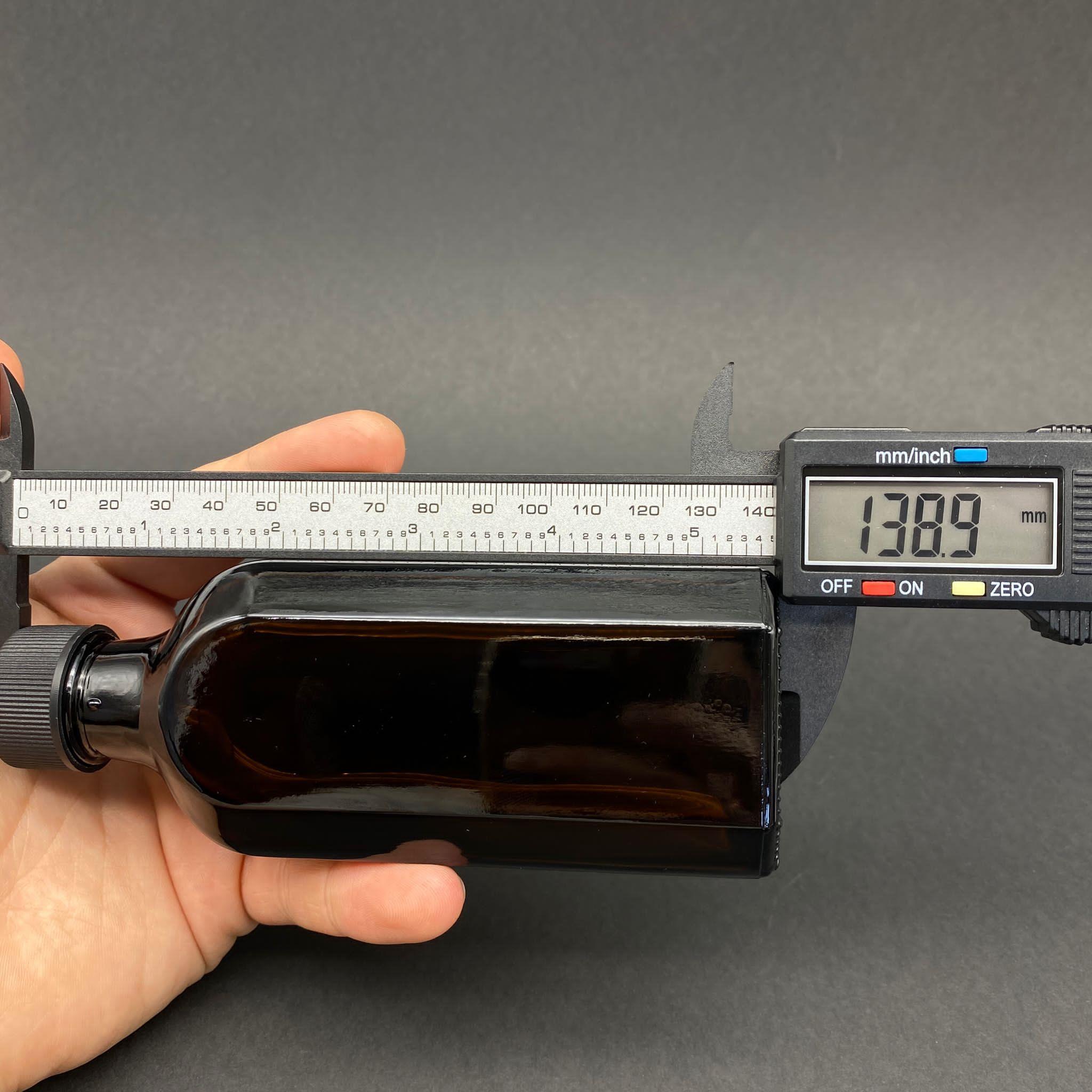 100 CC AMBER YASSI CAM ŞİŞE - SİYAH PLASTİK KAPAKLI - KOLONYA TIPALI - 100 ML KAHVERENGİ YASSI MODEL CAM ŞİŞE
