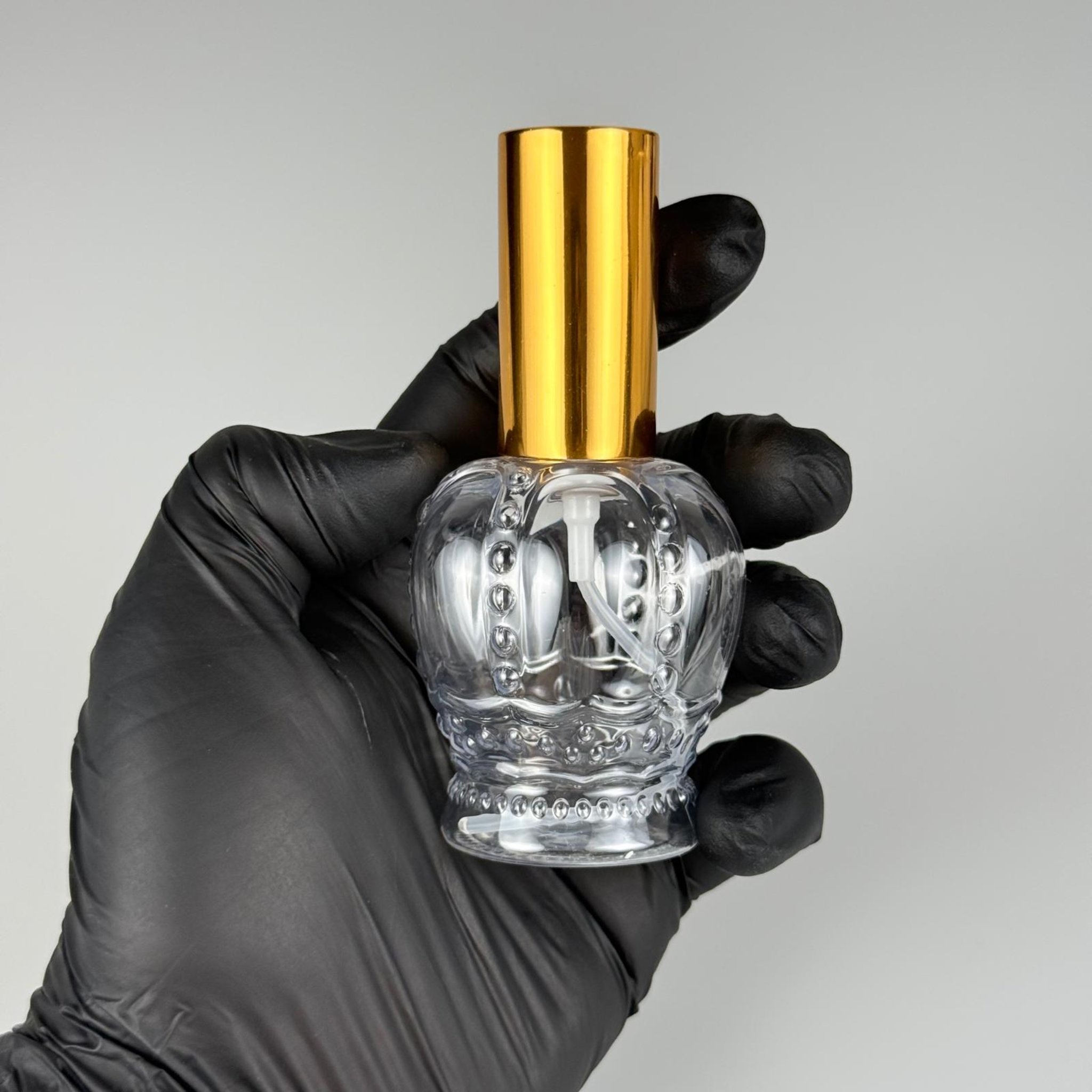 60 CC KRAL TACI MODEL GOLD SPREY KAPAKLI PET ŞİŞE - 60 ML PLASTİK ŞİŞE + GOLD KAPAKLI BEYAZ SPREY