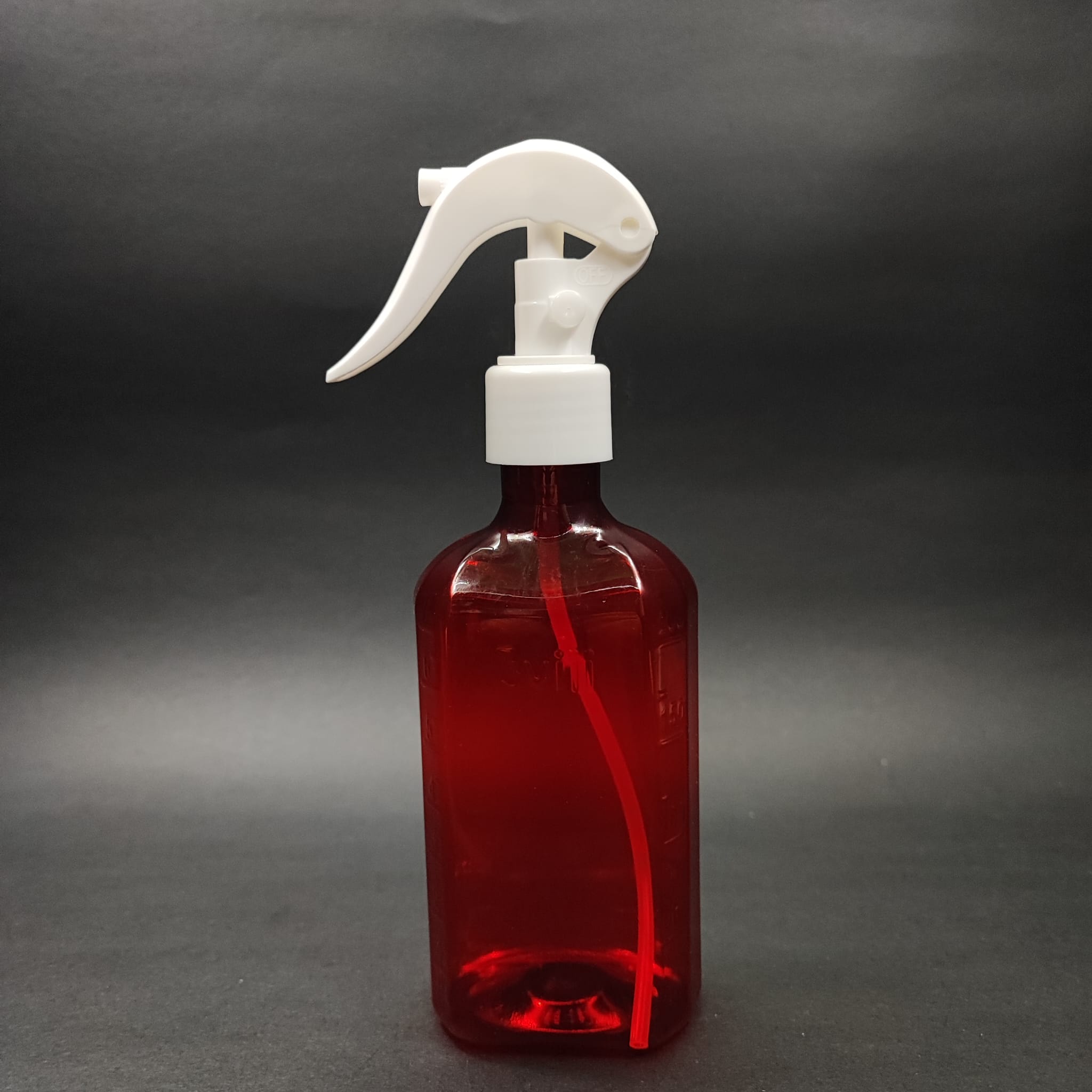 200 CC ÖLÇEKLİ PET ŞİŞE - BEYAZ TRİGER SPREYLİ - 200 ML VE OZ ÖLÇÜLÜ KIRMIZI PET ŞİŞE