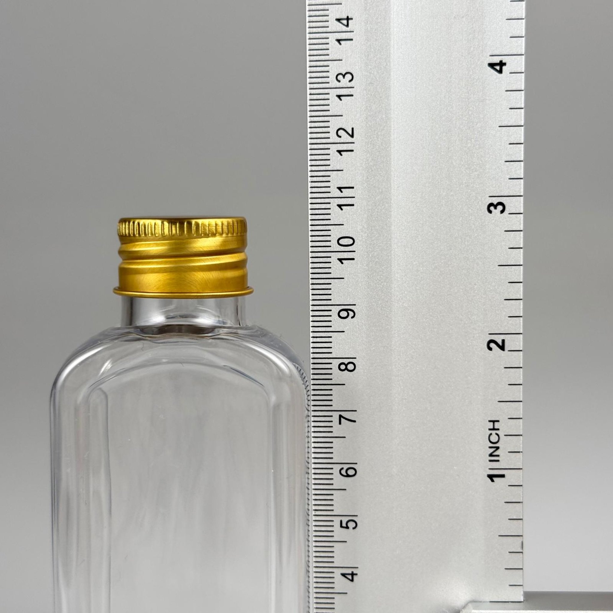 100 CC YASSI KÖŞELİ MODEL ŞEFFAF PET ŞİŞE (24 AĞIZ) + KÖPÜK CONTALI GOLD METAL ALÜMİNYUM KAPAK TAKIM - 100 ML KAPAKLI PLASTİK ŞİŞELER