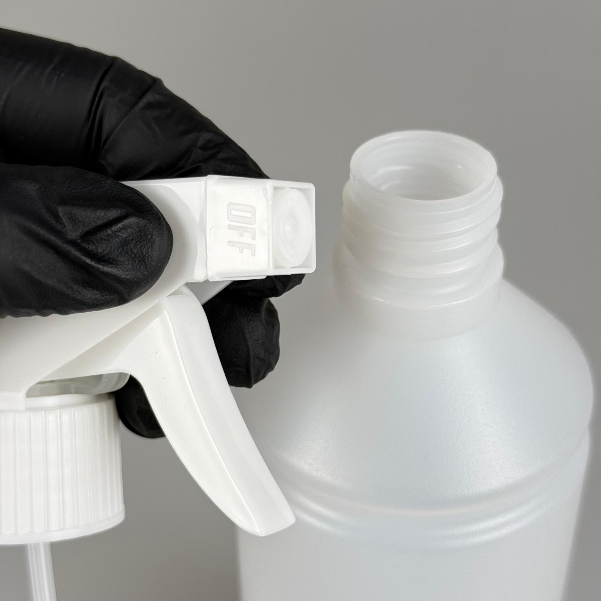 500 CC TİNER ŞİŞESİ - BEYAZ  TRİGER TETİK SPREYLİ - 500 ML KİMYASALA DAYANIKLI PLASTİK ŞİŞE - 0,5 LT POLİETİLEN ŞİŞE