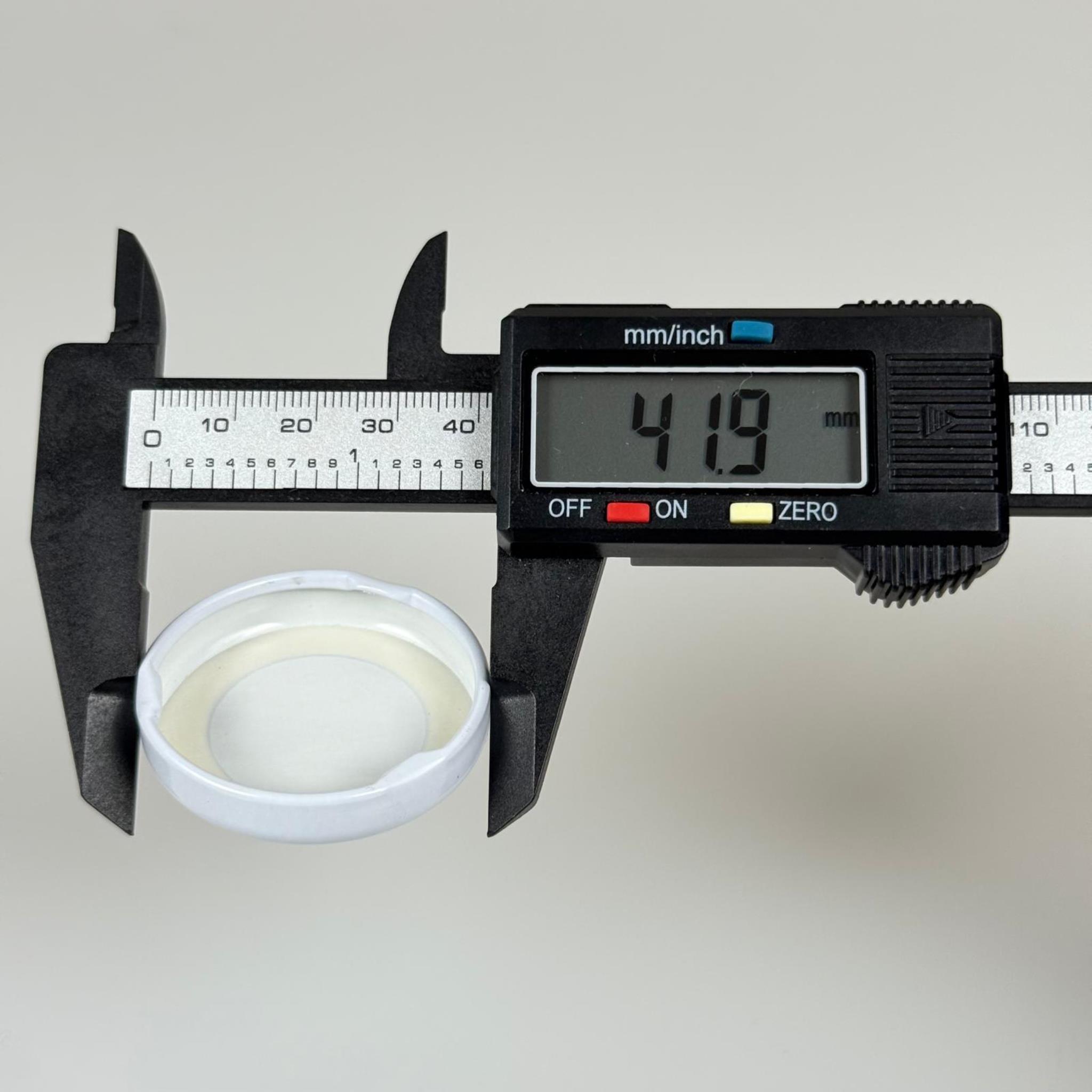 38 MM TWİST-OFF BEYAZ METAL KAPAK