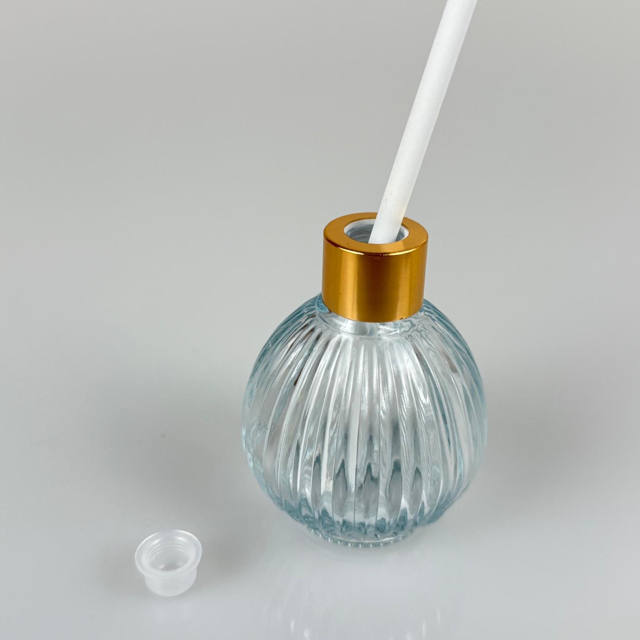 ÇİZGİLİ TOP MODEL CAM BAMBU ODA KOKUSU ŞİŞESİ + METAL GOLD KAPAK + TIPA + KALIN BEYAZ FİBER BAMBU ÇUBUK - 50 ML SET TAKIM - HEDİYELİK PROMOSYON DİFFUSER ŞİŞELERİ