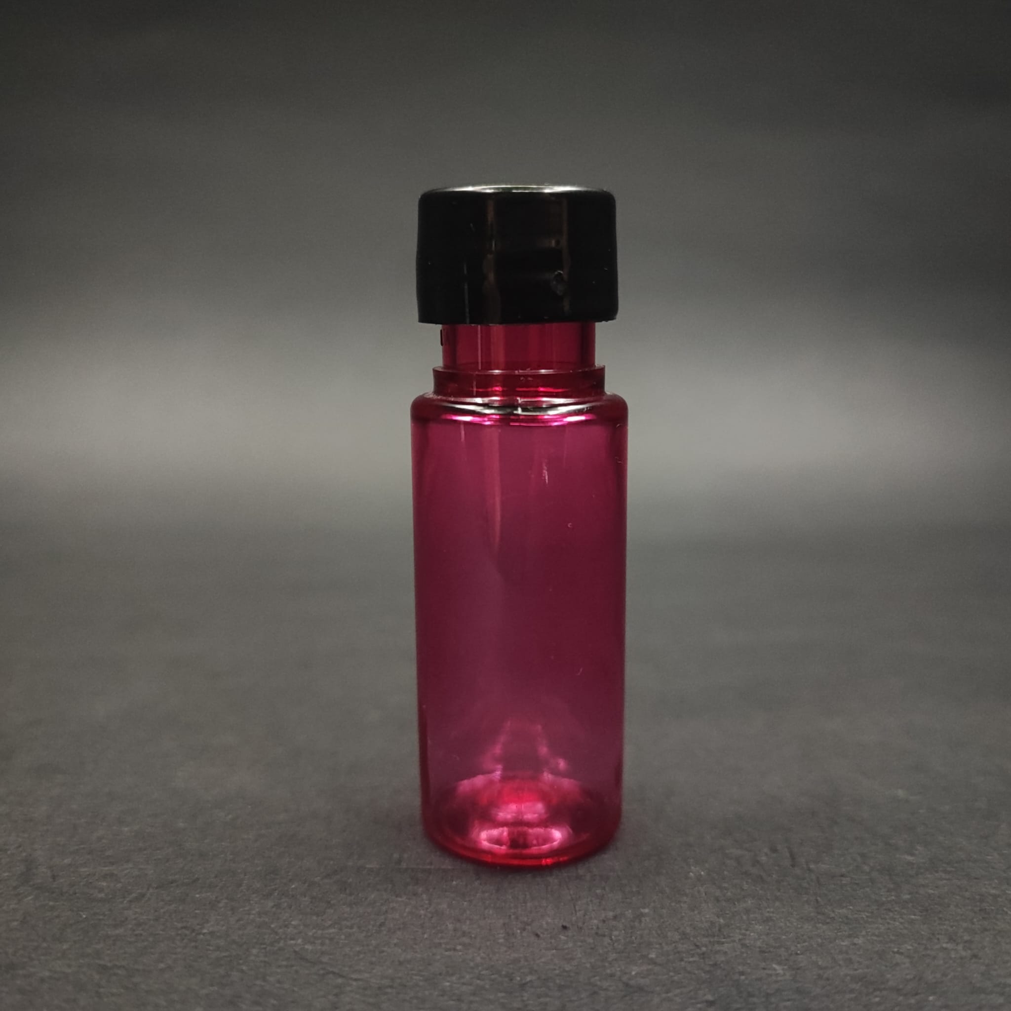 15 CC PEMBE PLASTİK ŞİŞE + KENDİNDEN CONTALI SIZDIRMAZ SİYAH KAPAK  - 15 ML KAPAKLI PET ŞİŞE