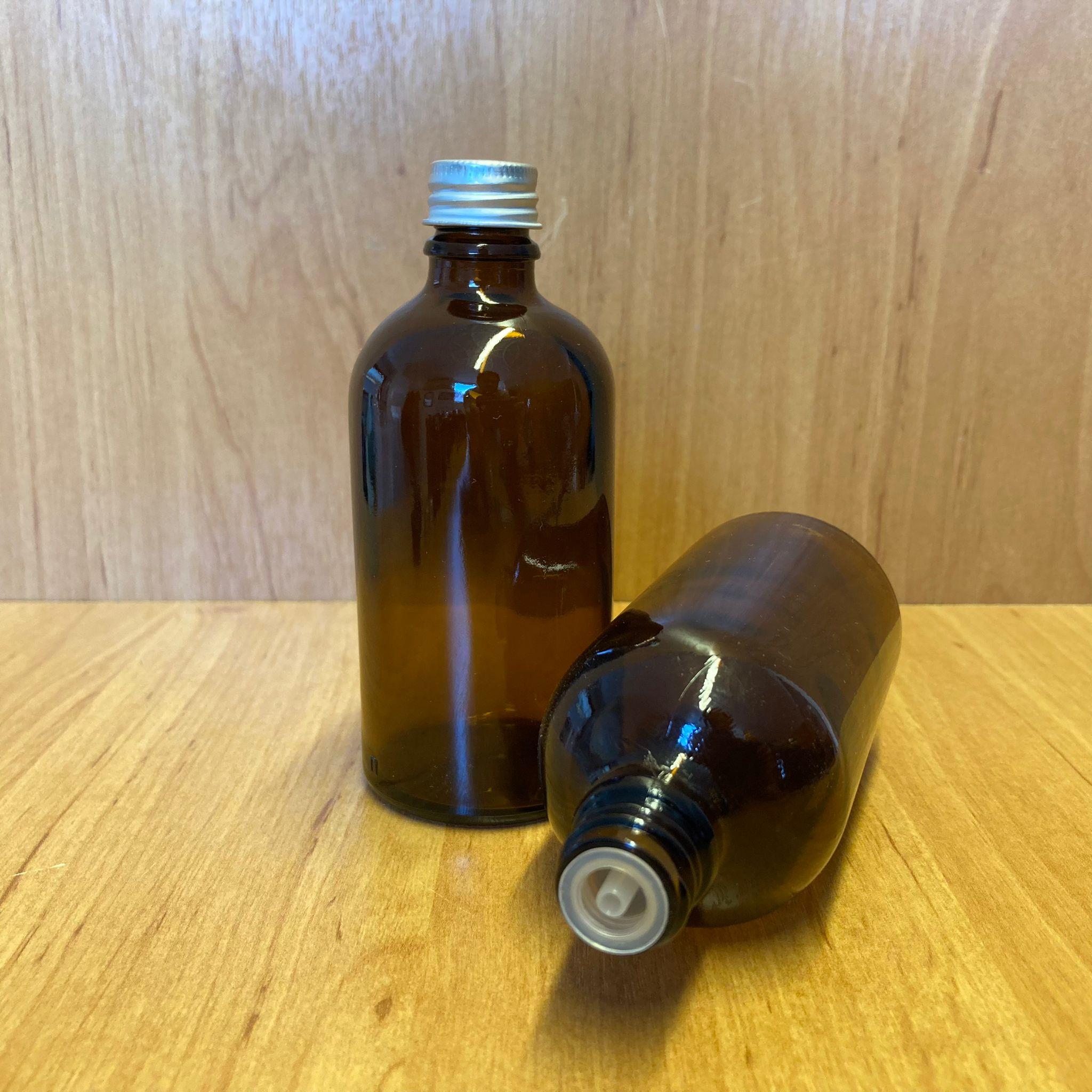 100 CC AMBER İÇTEN DAMLALIKLI - GÜMÜŞ METAL KAPAKLI CAM ŞİŞE - 100 ML KOLONYA TIPALI CAM ŞİŞE