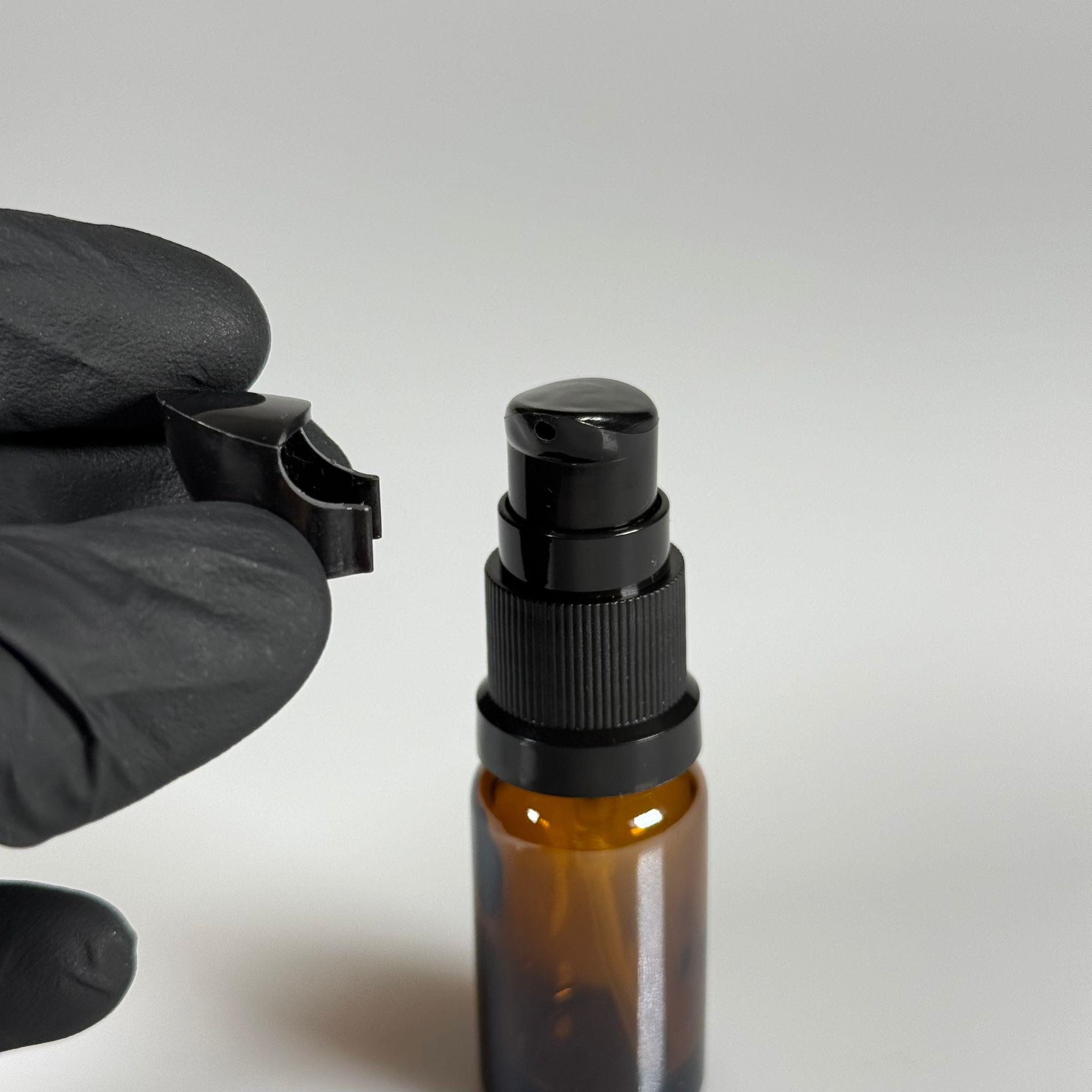 10 CC AMBER CAM ŞİŞE - SIZDIRMAZ ETEKLİ SİYAH LOSYON POMPALI TAKIM - 10 ML LOSYON ŞİŞESİ - YAĞ, KREM GİBİ YOĞUN KIVAMLI SIVILAR İÇİN CAM AMBALAJ