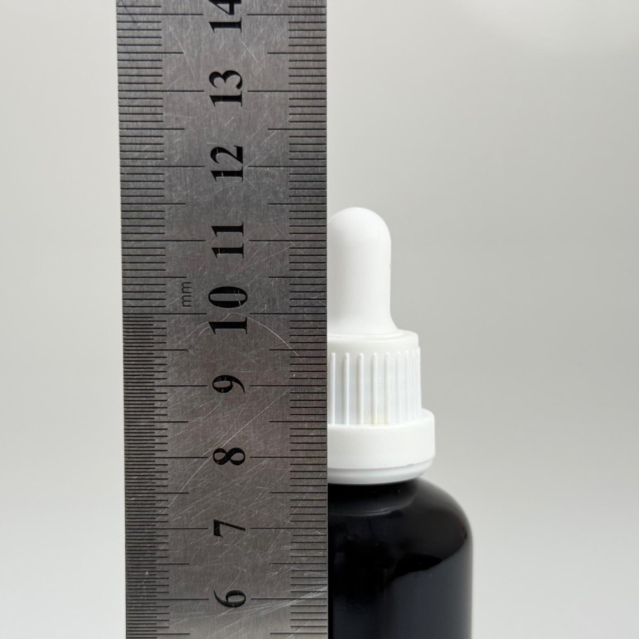 50 CC SİYAH CAM DAMLALIKLI ŞİŞE - BEYAZ EMZİK - BEYAZ PLASTİK KİLİTLİ KAPAK - 50 ML SİYAH CAM DAMLALIKLI ŞİŞE