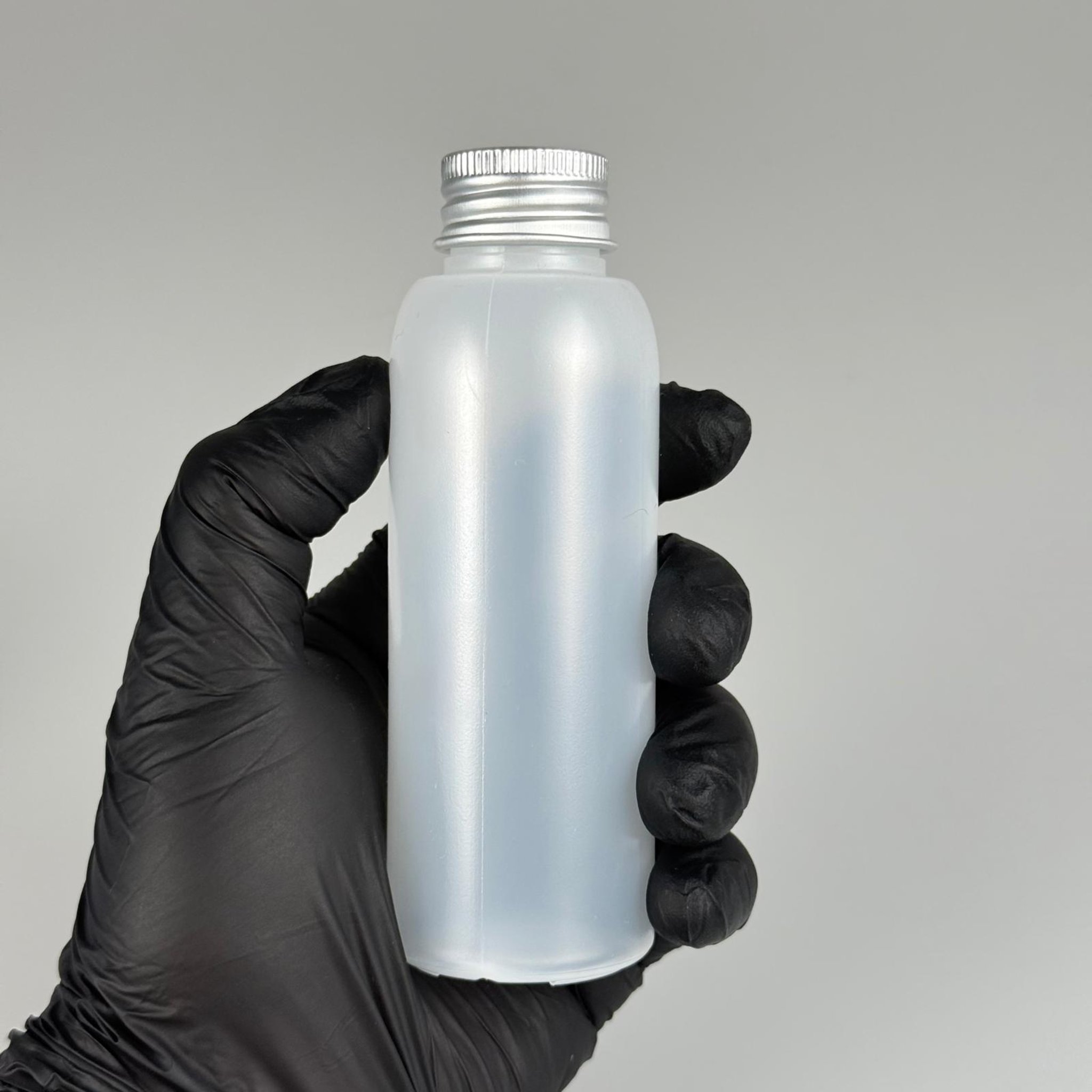 100 ML SIKILABİLİR YUMUŞAK PE POLİETİLEN PLASTİK ASETON ŞİŞESİ ( 24 AĞIZ ) + KÖPÜK CONTALI GÜMÜŞ METAL ALÜMİNYUM KAPAKLI TAKIM - 100 cc sos, yağ, kartuş, mürekkep vb için boş şişeler