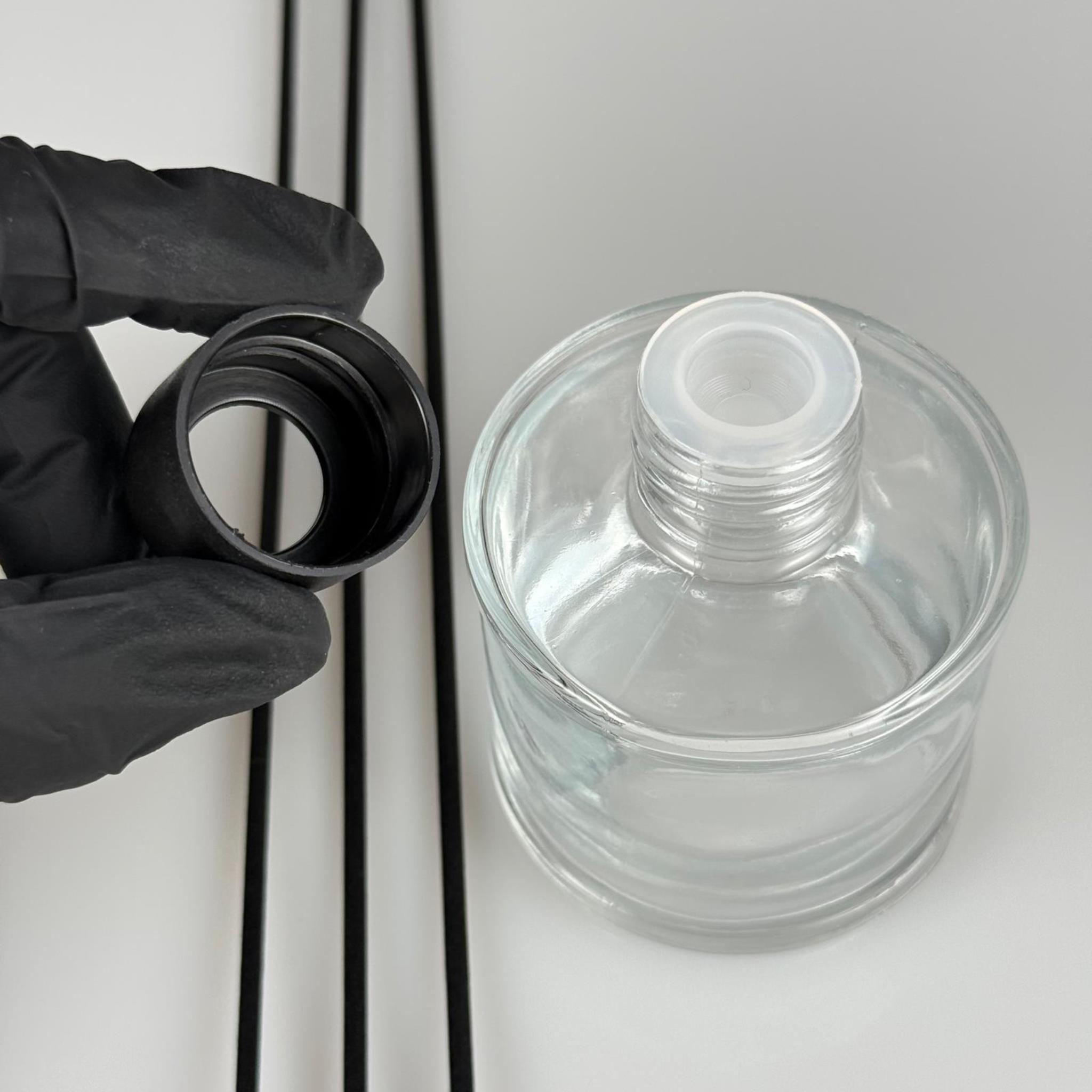 100 CC YUVARLAK OVAL SİLİNDİR MODEL CAM BAMBU ODA KOKUSU ŞİŞESİ - 100 ML ÇUBUKLU KÖŞELİ BAMBU ODA KOKUSU ŞİŞESİ - DİFÜZÖR ŞİŞE- CAM ŞİŞE + SİYAH KAPAK + TIPA + 3 ADET FİBER SİYAH BAMBU ÇUBUK