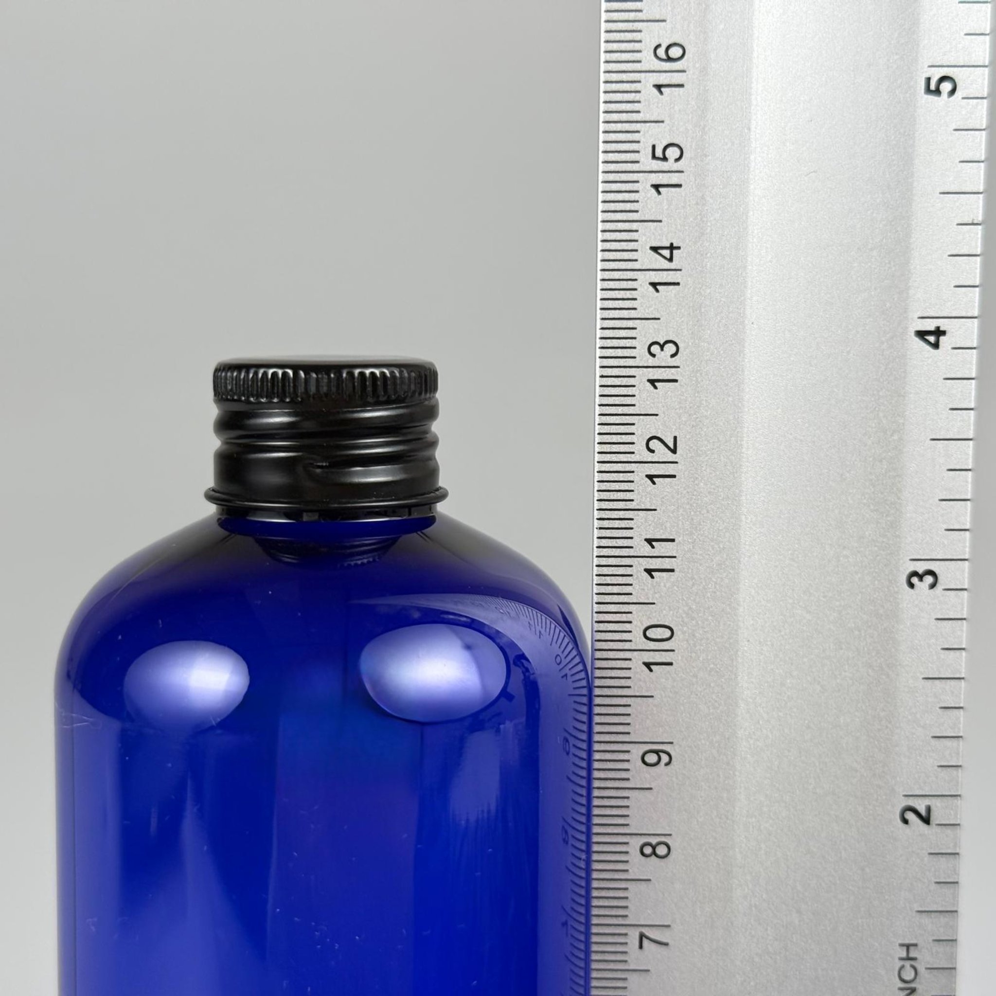 250 CC MAVİ PLASTİK ŞİŞE ZEYNEP MODEL ( 24 AĞIZ ) + KÖPÜK CONTALI SİYAH METAL ALÜMİNYUM KAPAKLI - 250 ML KAPAKLI MAVİ TOMBUL PET ŞİŞELER