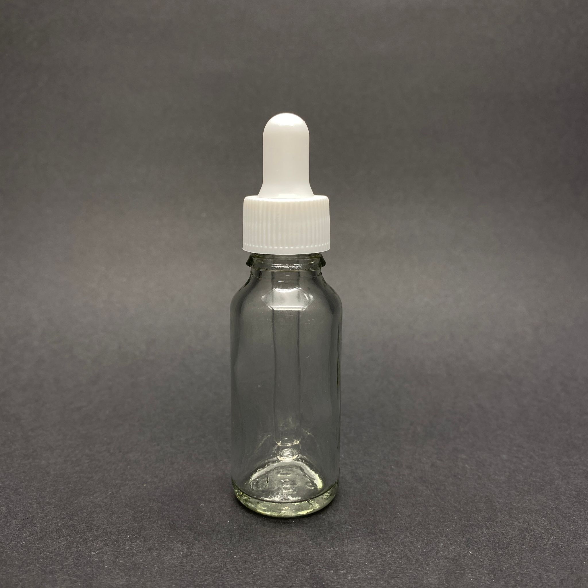 20 CC ŞEFFAF CAM DAMLALIKLI ŞİŞE - BEYAZ EMZİK - BEYAZ PLASTİK KAPAK - 20 ML SAYDAM CAM DAMLALIKLI ŞİŞE