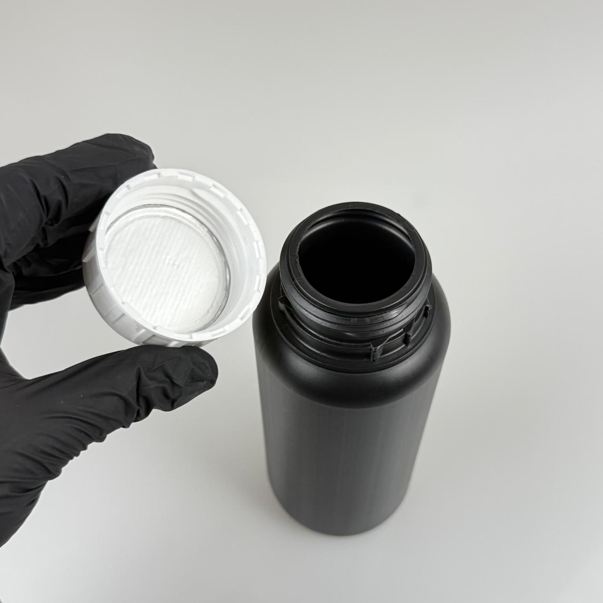 0,5 LT ZİRAİ İLAÇ BİDONU SİYAH + BEYAZ ALÜMİNYUM FOLYOLU İNDİKSİYON CONTA SK50 KAPAK - 500 CC PE POLİETİLEN TARIM BİDON