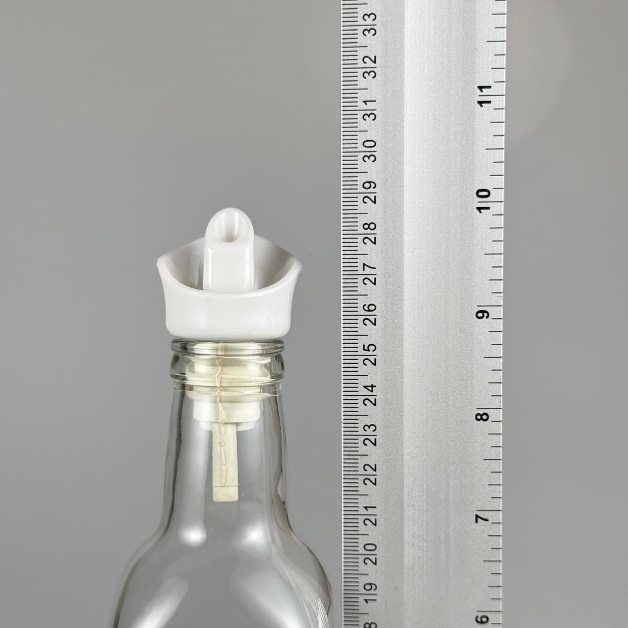 Akıtmaz Kapaklı Şık Cam Yağlık – Zeytinyağı ve Sirke İçin - Restoran Tipi 500 ML Şeffaf Maraska Kare Yağdanlık Beyaz Akıtıcı Başlıklı EKO