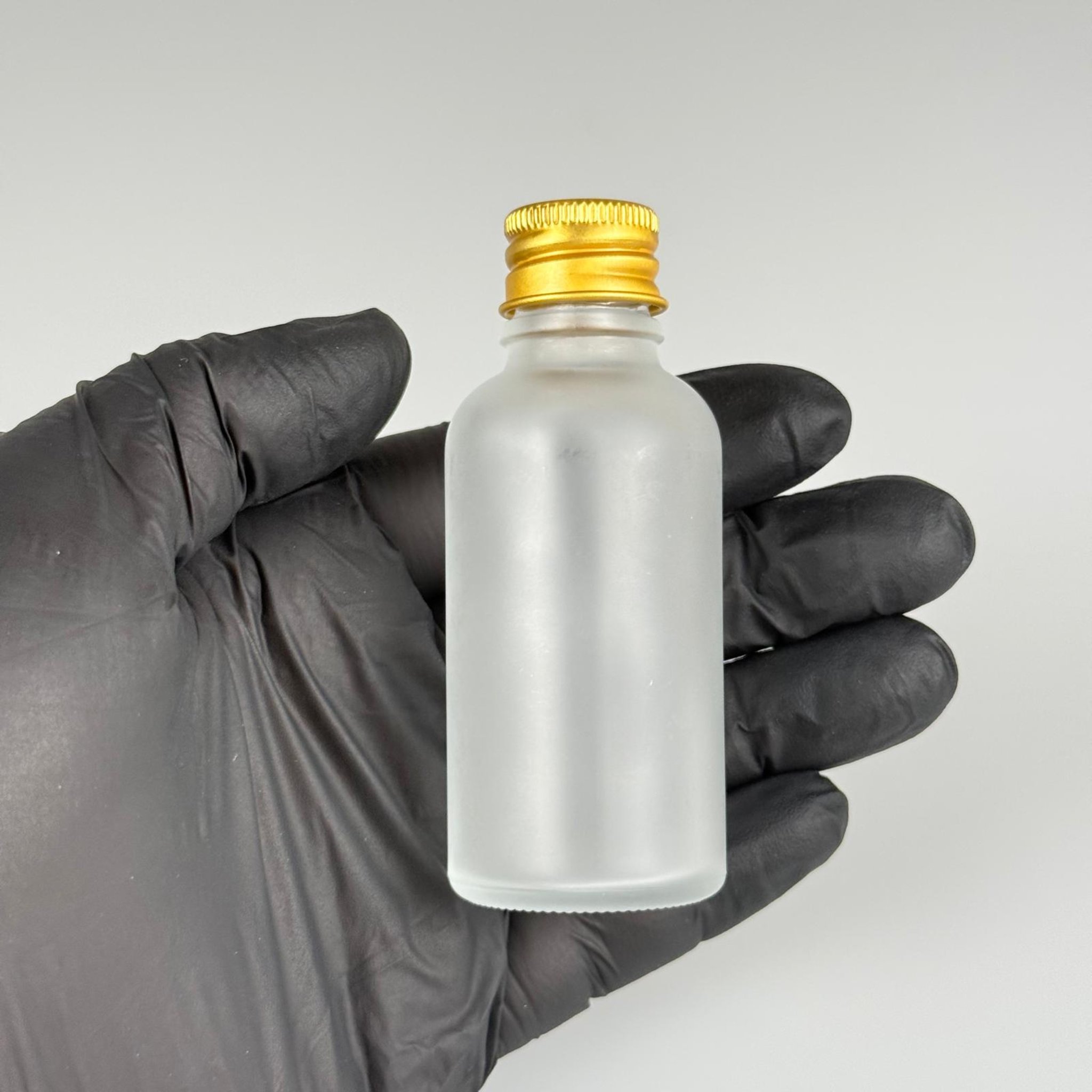 30 CC BUZLU CAM ŞİŞE + KÖPÜK CONTALI GOLD ALÜMİNYUM METAL KAPAKLI + DAMLALIKLI KOLONYA TIPALI TAKIM - 30 ML BUZLU CAM ŞİŞE