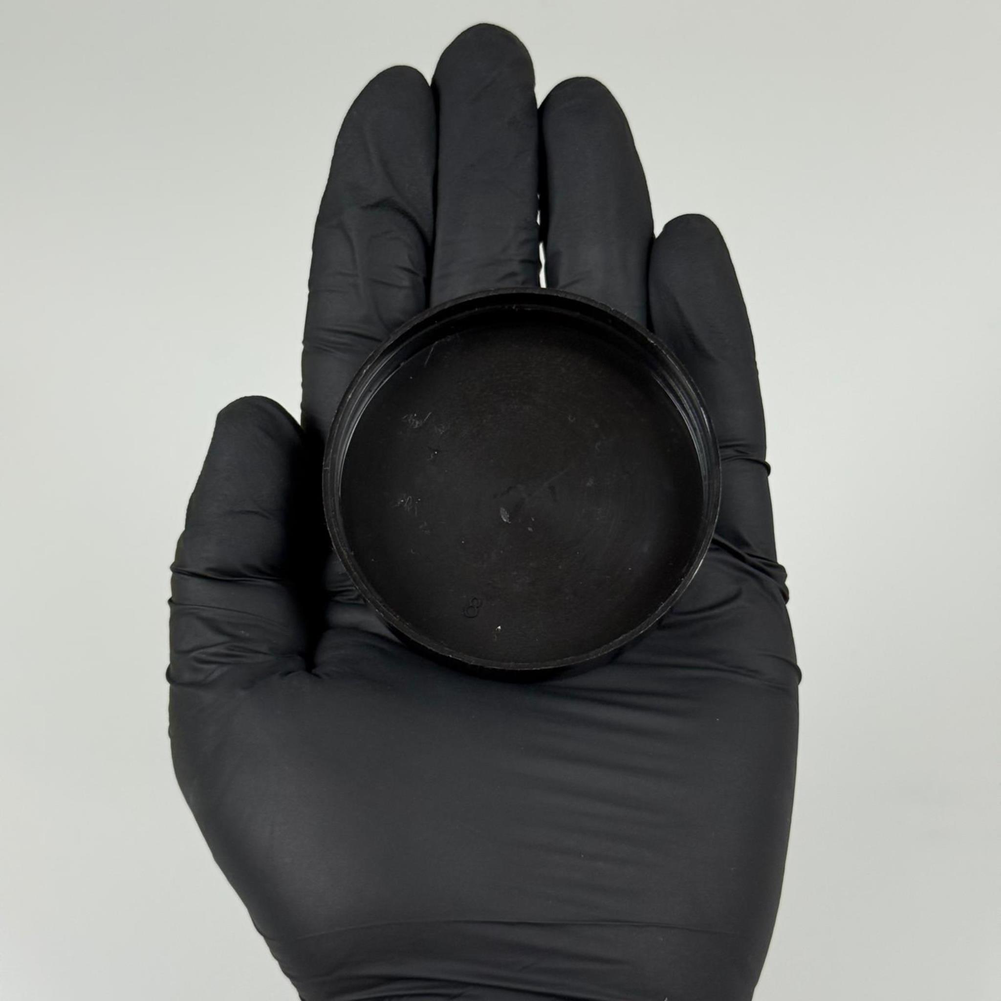 57 MM VİDALI PLASTİK KAPAK SİYAH (ŞİŞECAM 50 CC CAM KREM UYUMLU)