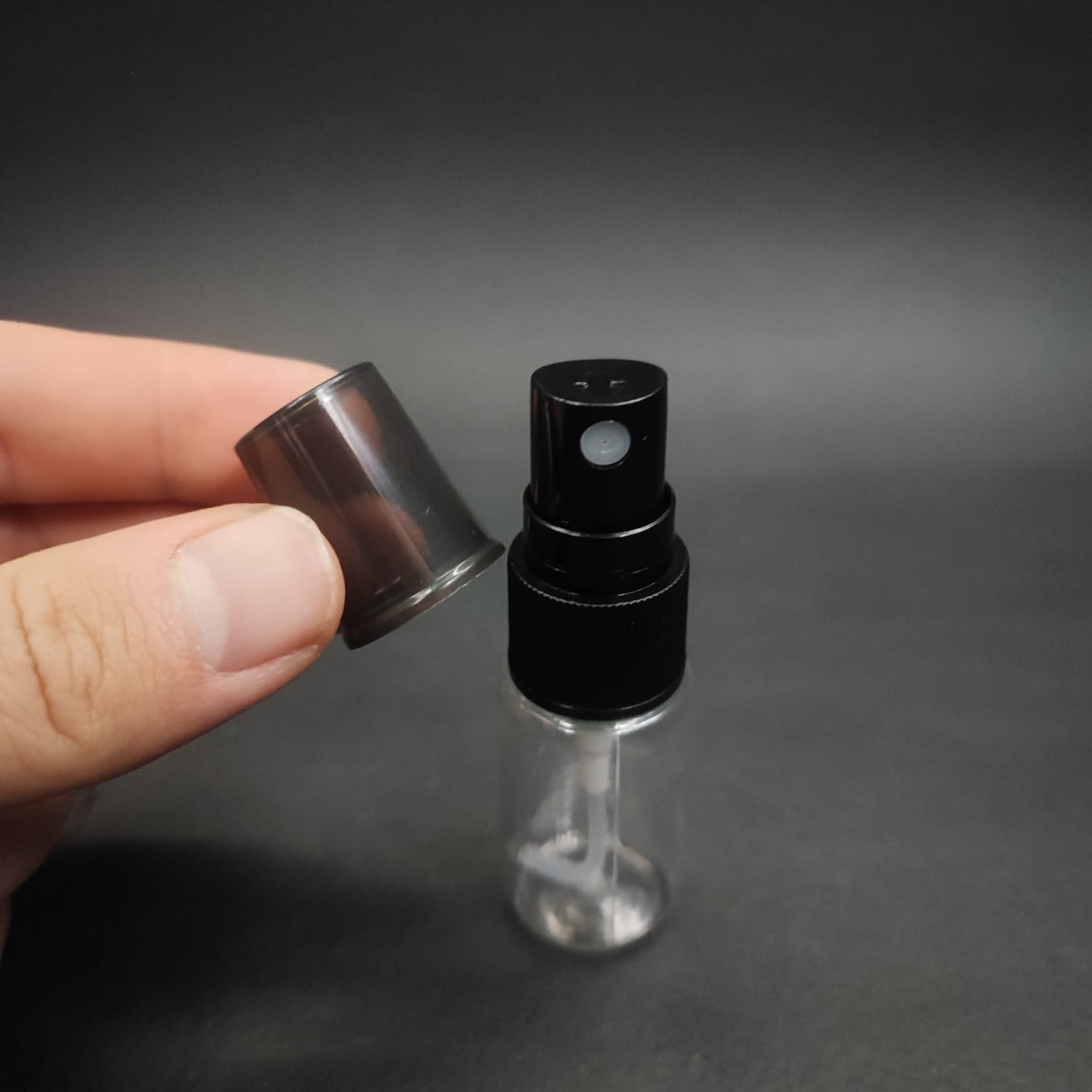 10 CC ŞEFFAF PET ŞİŞE - SİYAH SPREYLİ TESTER 10 ML PLASTİK ŞİŞE