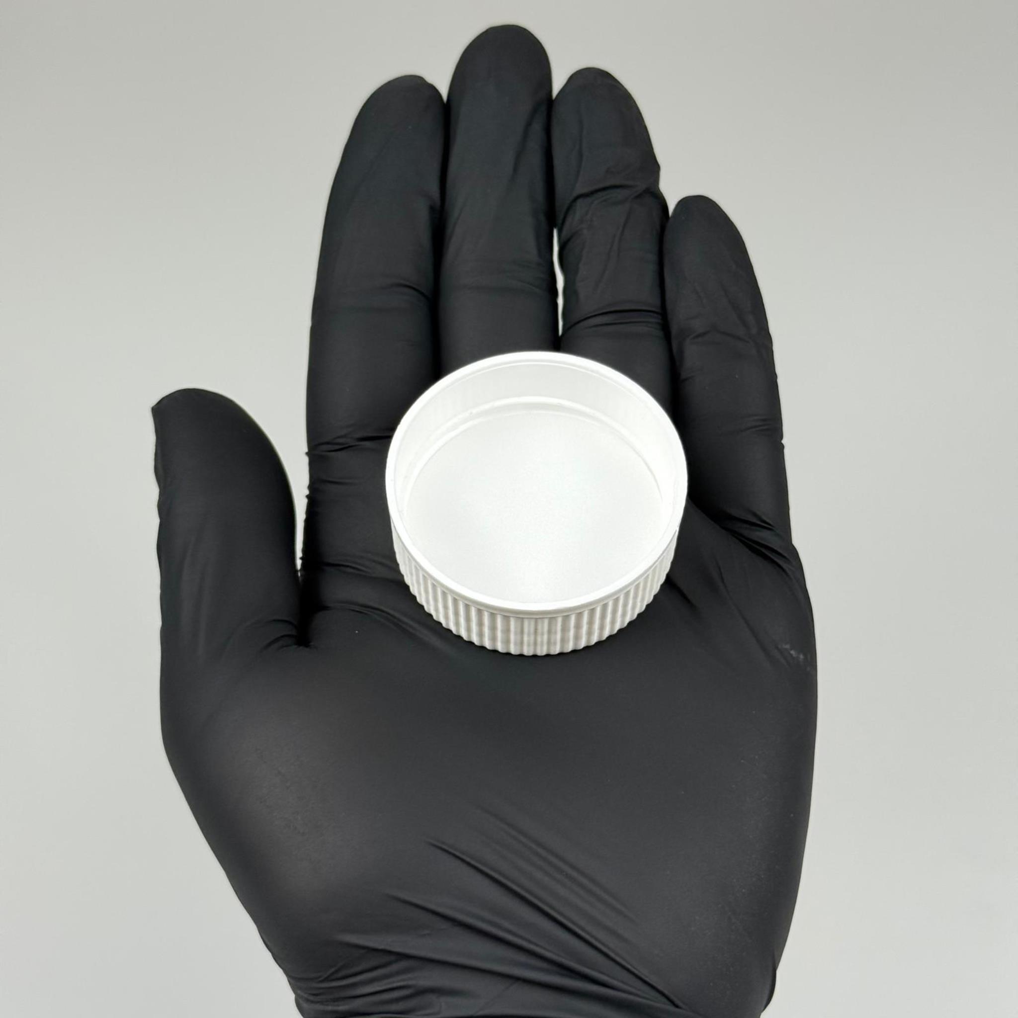 41/18 MM VİDALI PLASTİK KAPAK BEYAZ (PAŞABAHÇE 3 LİTRE KULPLU GALON ŞİŞE UYUMLU)