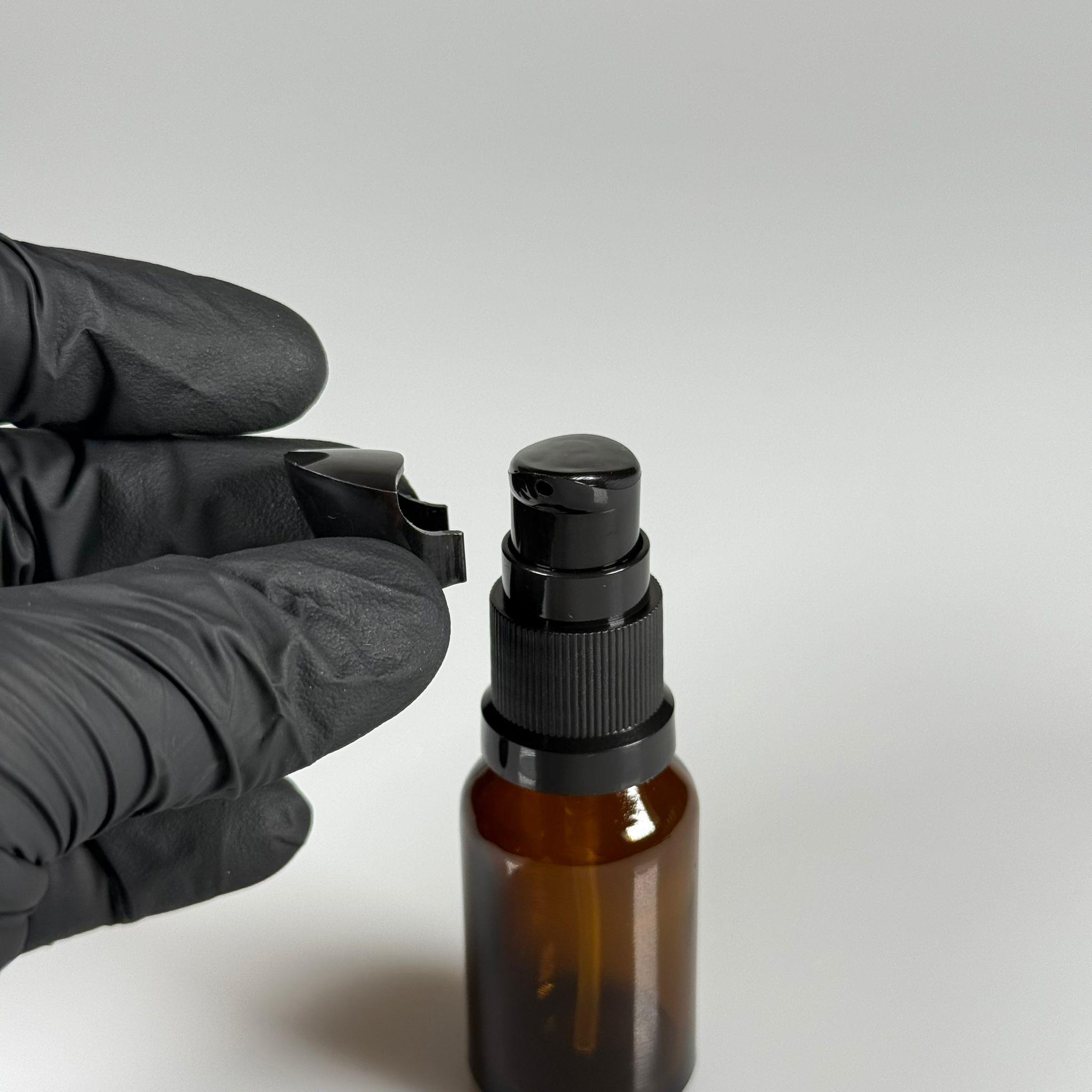 20 CC AMBER CAM ŞİŞE - SIZDIRMAZ ETEKLİ SİYAH LOSYON POMPALI TAKIM - 20 ML LOSYON ŞİŞESİ - YAĞ, KREM GİBİ YOĞUN KIVAMLI SIVILAR İÇİN CAM AMBALAJ