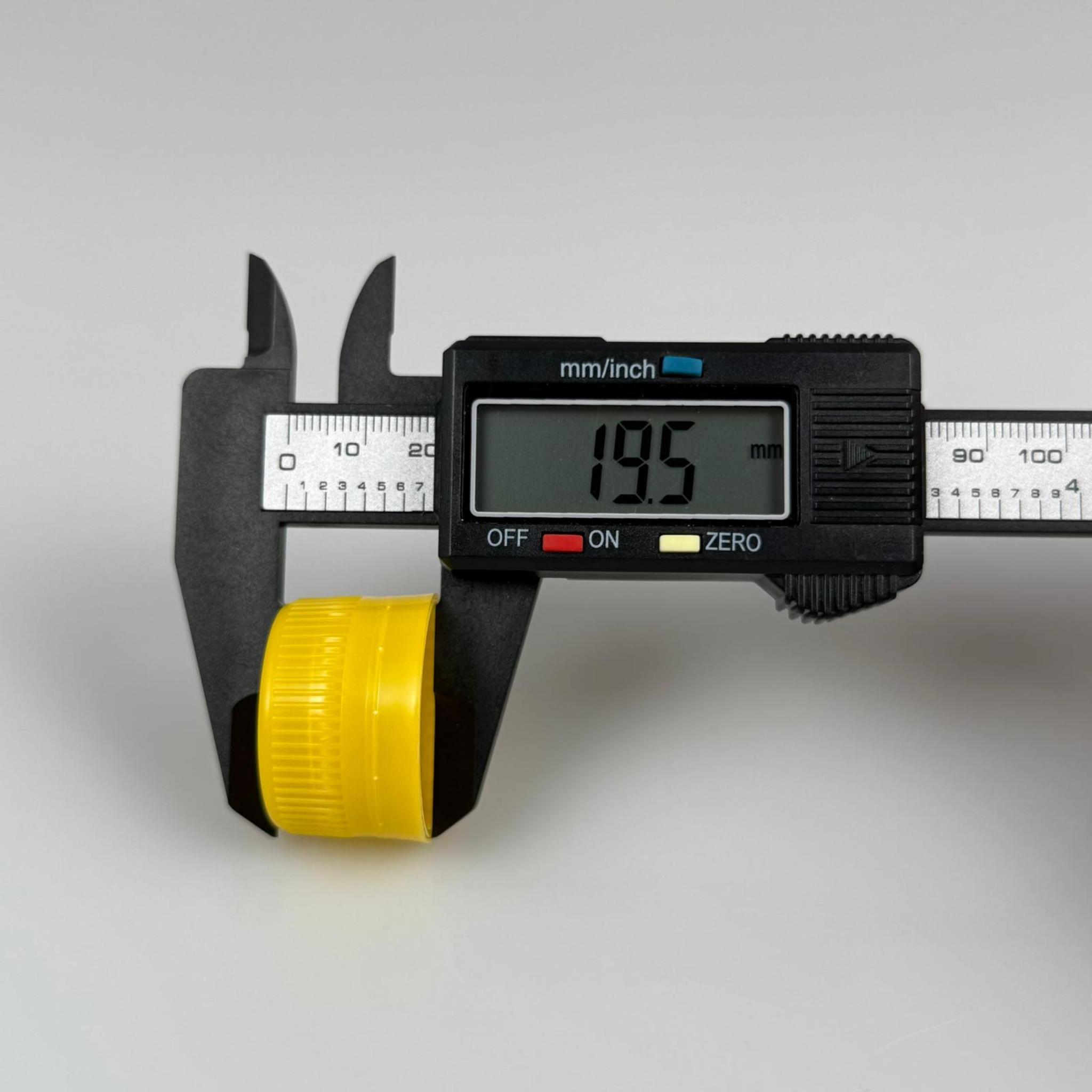 28 MM KİLİTLİ VİDALI PLASTİK KAPAK SARI - İÇİ CONTALI -Bericap PG EW 28 CONTALI kapak ile eşdeğerdir - HEM 28 AĞIZ CAM ŞİŞELERE HEM DE 28 AĞIZ PLASTİK ŞİŞELERE UYAR ANCAK KİLİT İÇİN NUMUNE DENEYİNİZ