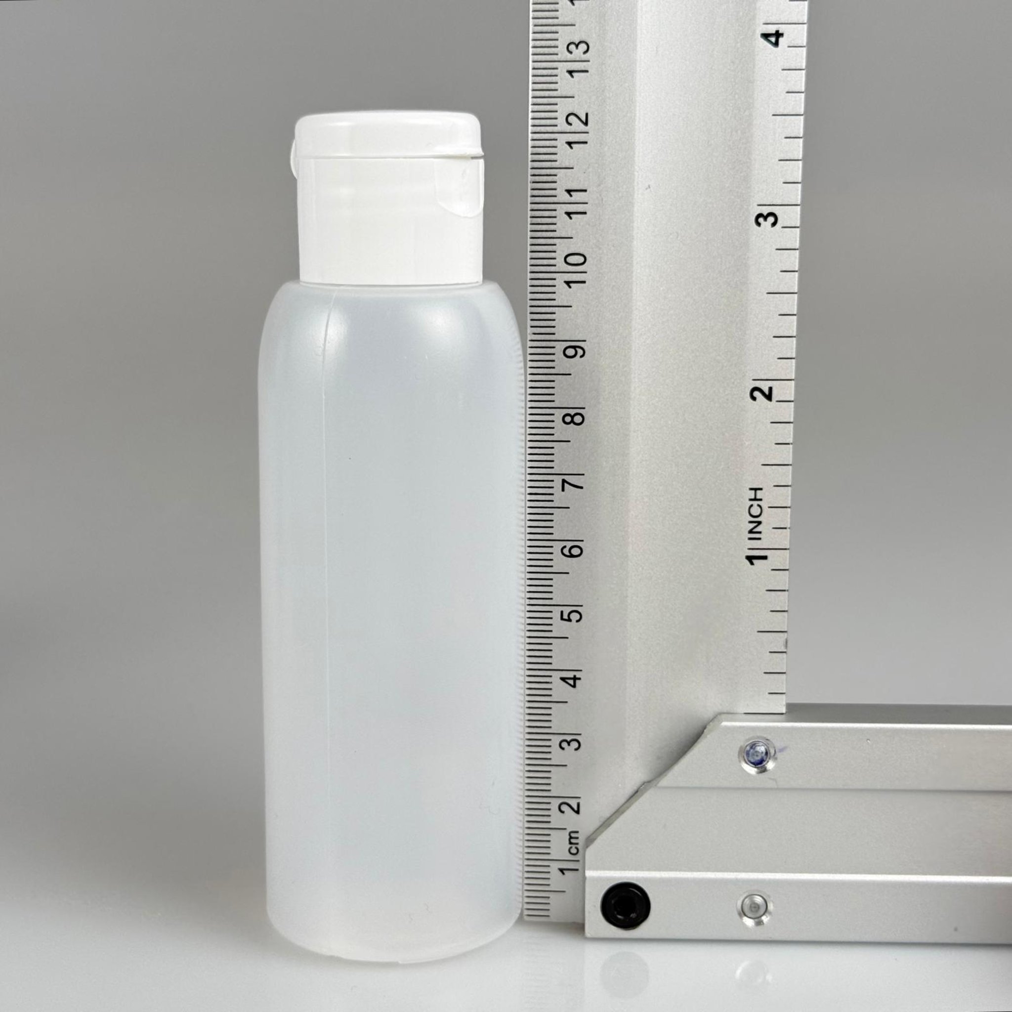 100 ML SIKILABİLİR YUMUŞAK PE POLİETİLEN PLASTİK ŞİŞE - BEYAZ FLİPTOP ŞAMPUAN KAPAKLI - 100 cc sos, yağ, kartuş, mürekkep vb için boş şişeler