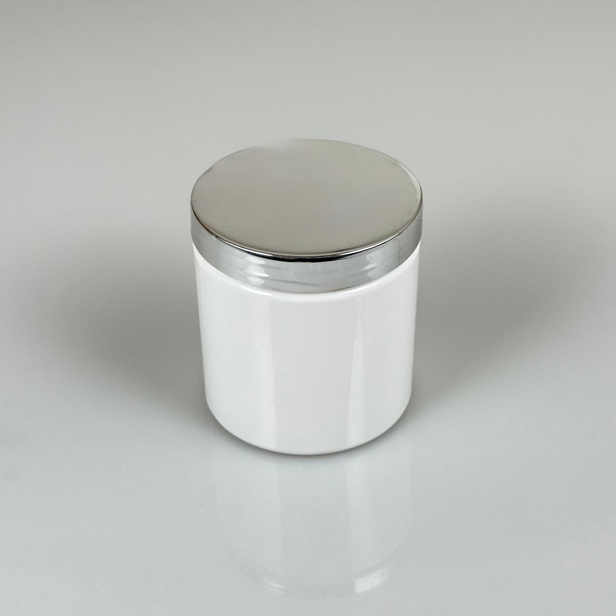 250 CC BEYAZ SERT PLASTİK KAVANOZ - GÜMÜŞ KAPLAMALI PLASTİK KAPAKLI - 250 ML PLASTİK KAPAKLI PLASTİK KAVANOZ - KOZMETİK KAVANOZ, GIDA KAVANOZU VE KREM KAVANOZU OLARAK KULLANABİLİRSİNİZ