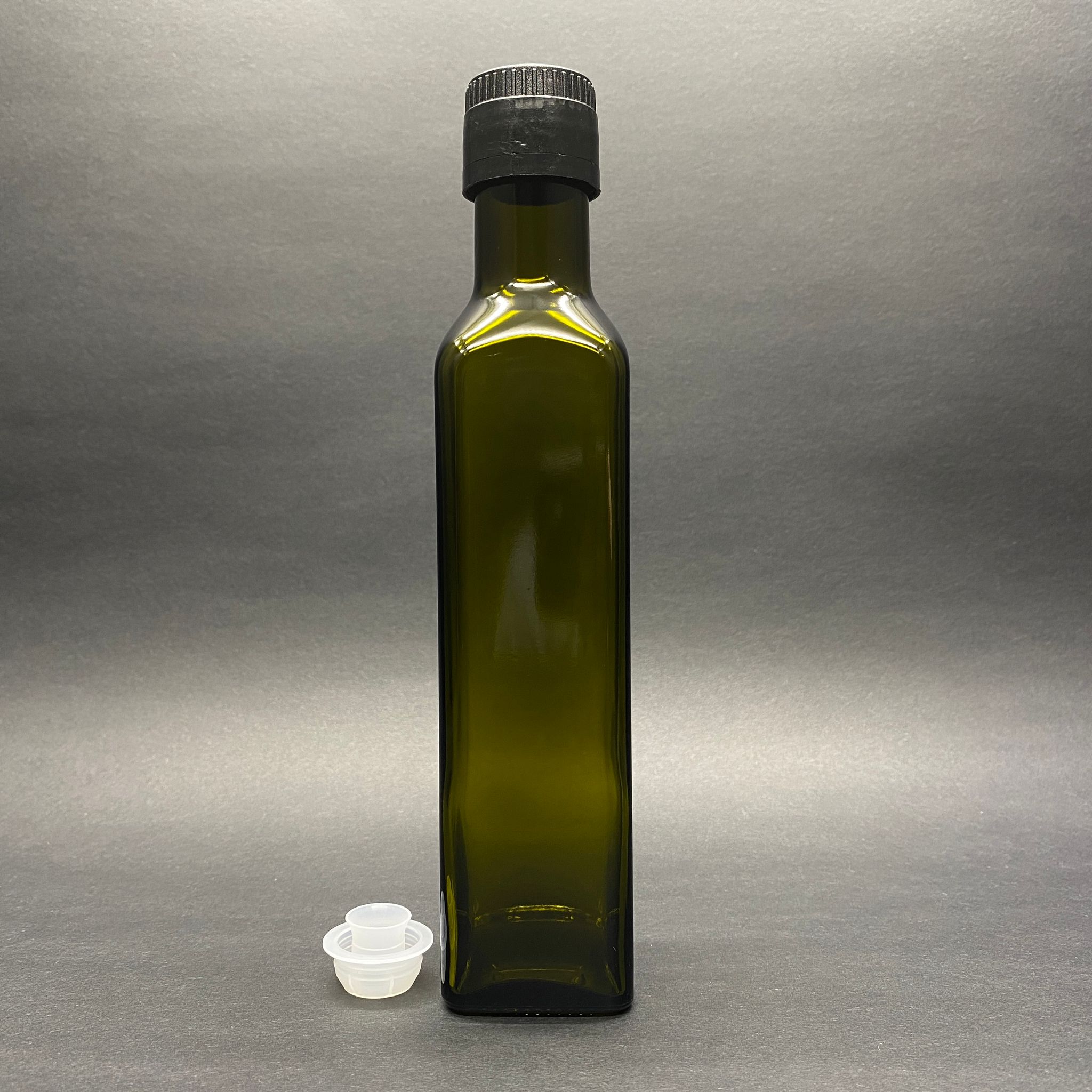 250 CC YEŞİL MARASKA CAM ŞİŞE - KİLİTLİ SİYAH AKITICILI DROP - STOP KAPAKLI - 250 ML KÖŞELİ YAĞ ŞİŞESİ - SİRKE ŞİŞESİ - 0.25 LT MARASKA KÖŞELİ CAM ŞİŞE