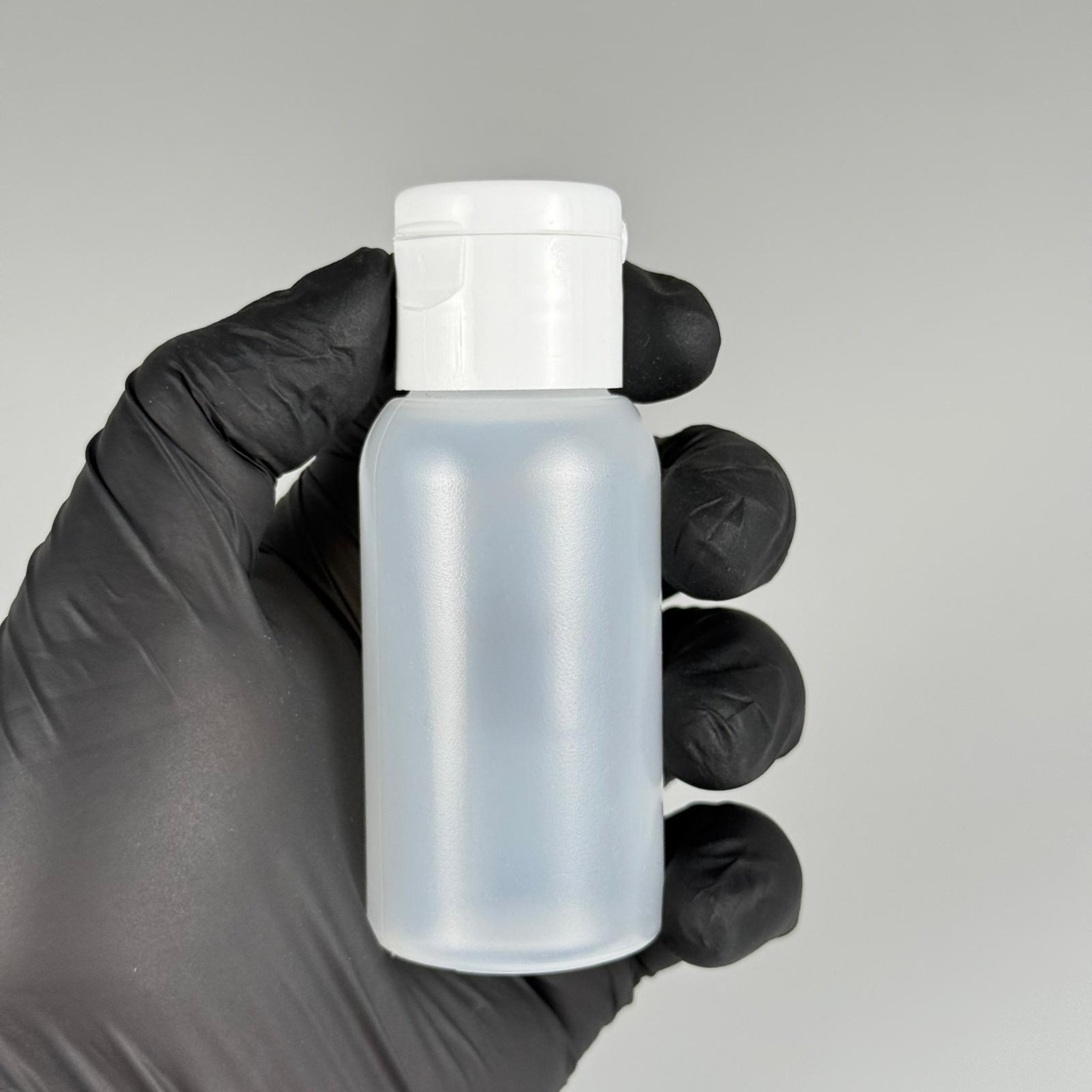50 ML SIKILABİLİR YUMUŞAK POLİETİLEN PE PLASTİK ŞİŞE - BEYAZ FLİPTOP AKITICI ŞAMPUAN KAPAKLI - 50 cc sos, yağ, kartuş, mürekkep vb için boş şişeler