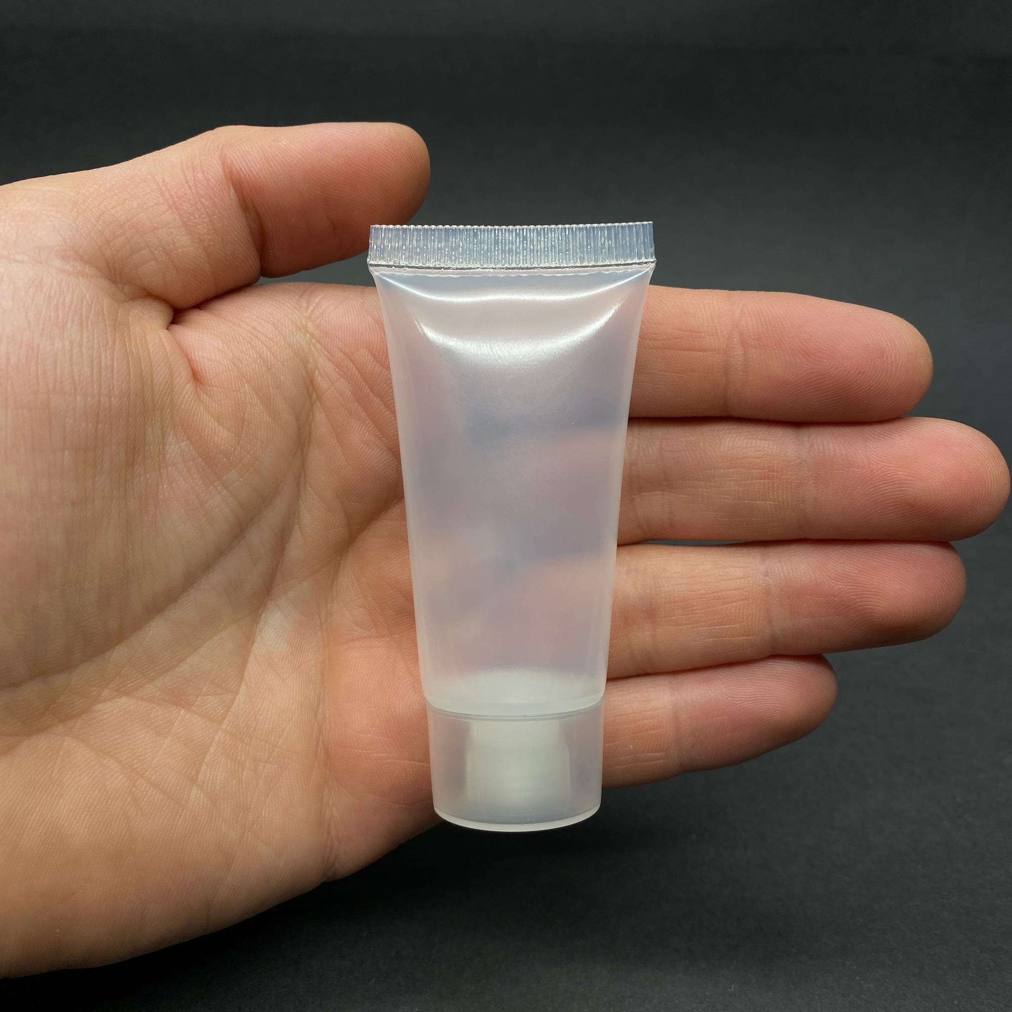 BOŞ KREM TÜPÜ KAPAKLI - 20 ML - MERHEM TÜPÜ - PLASTİK MANÜEL DOLDURULABİLİR BOŞ TÜP - LİPGLOSS TÜP - DUDAK PARLATICISI TÜPÜ - BAL DOLUMU İÇİN PLASTİK TÜP