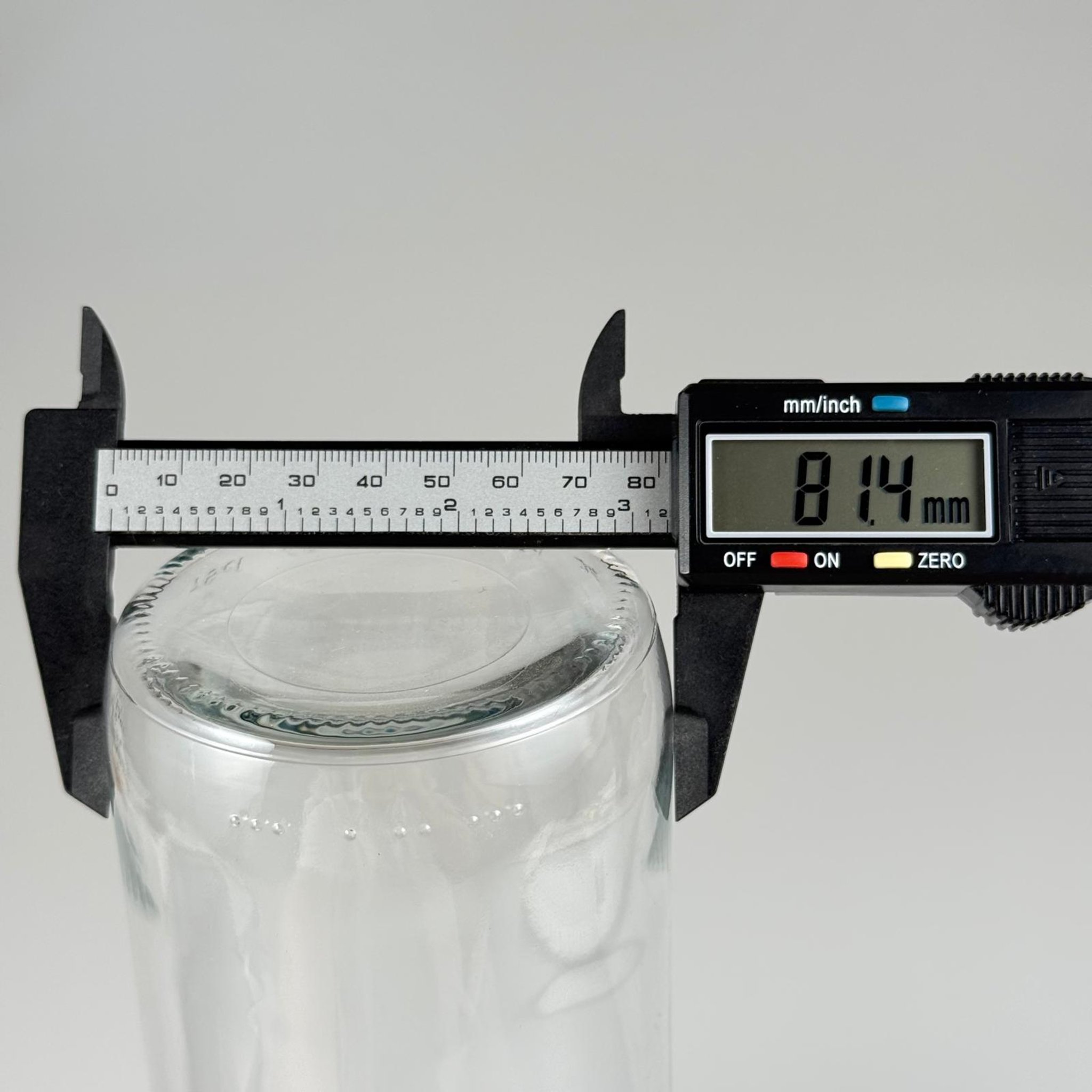 750 CC CAM ŞİŞE + ALÜMİNYUM KAPLAMALI GÜMÜŞ KAPAKLI + DAMLALIKLI KOLONYA TIPALI TAKIM - 750 ML CAM ŞİŞE