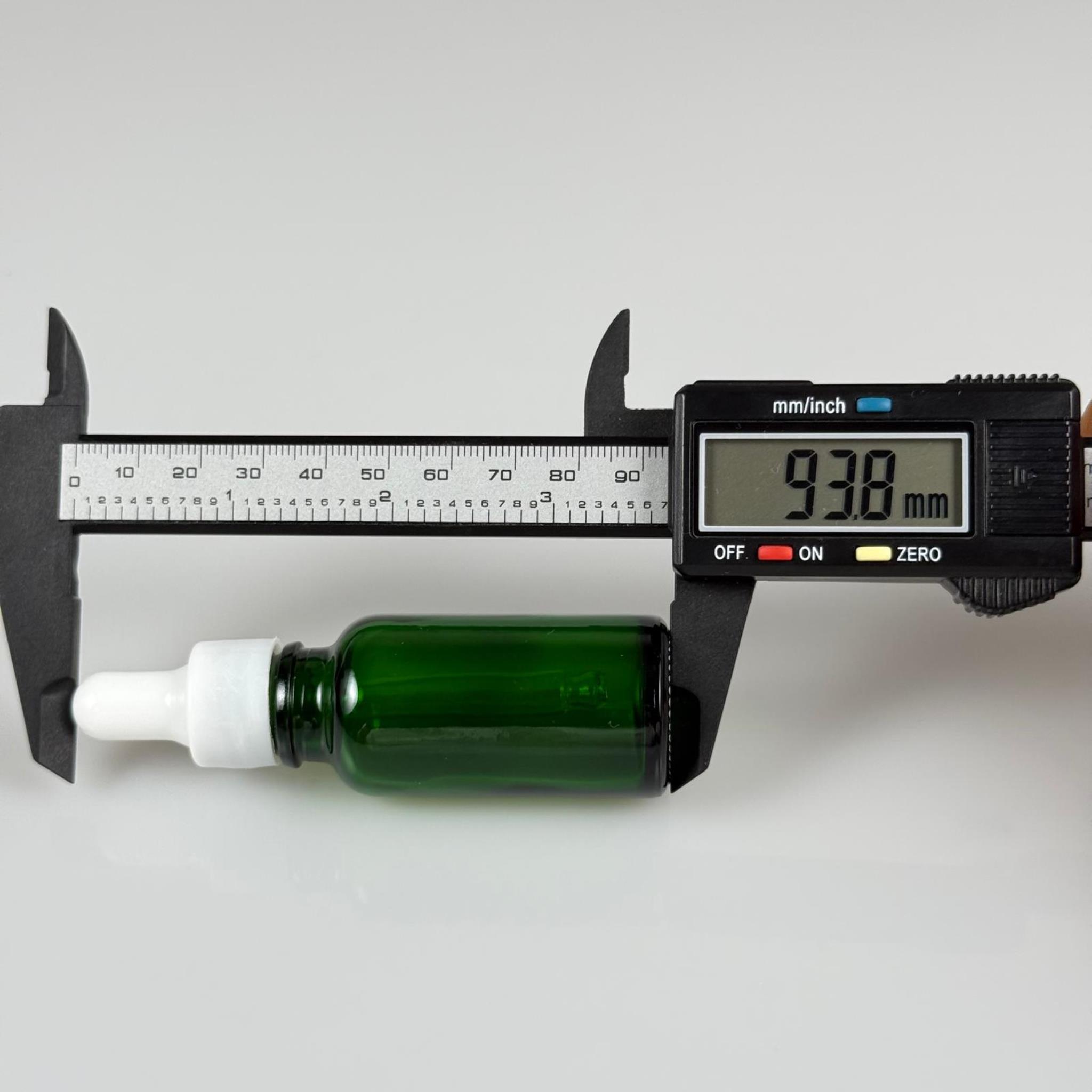 20 CC YEŞİL CAM DAMLALIKLI ŞİŞE - BEYAZ EMZİK + BEYAZ DÜZ KAPAK + CAM PİPET TAKIM - 20 ML YEŞİL DAMLALIKLI ŞİŞE SETİ