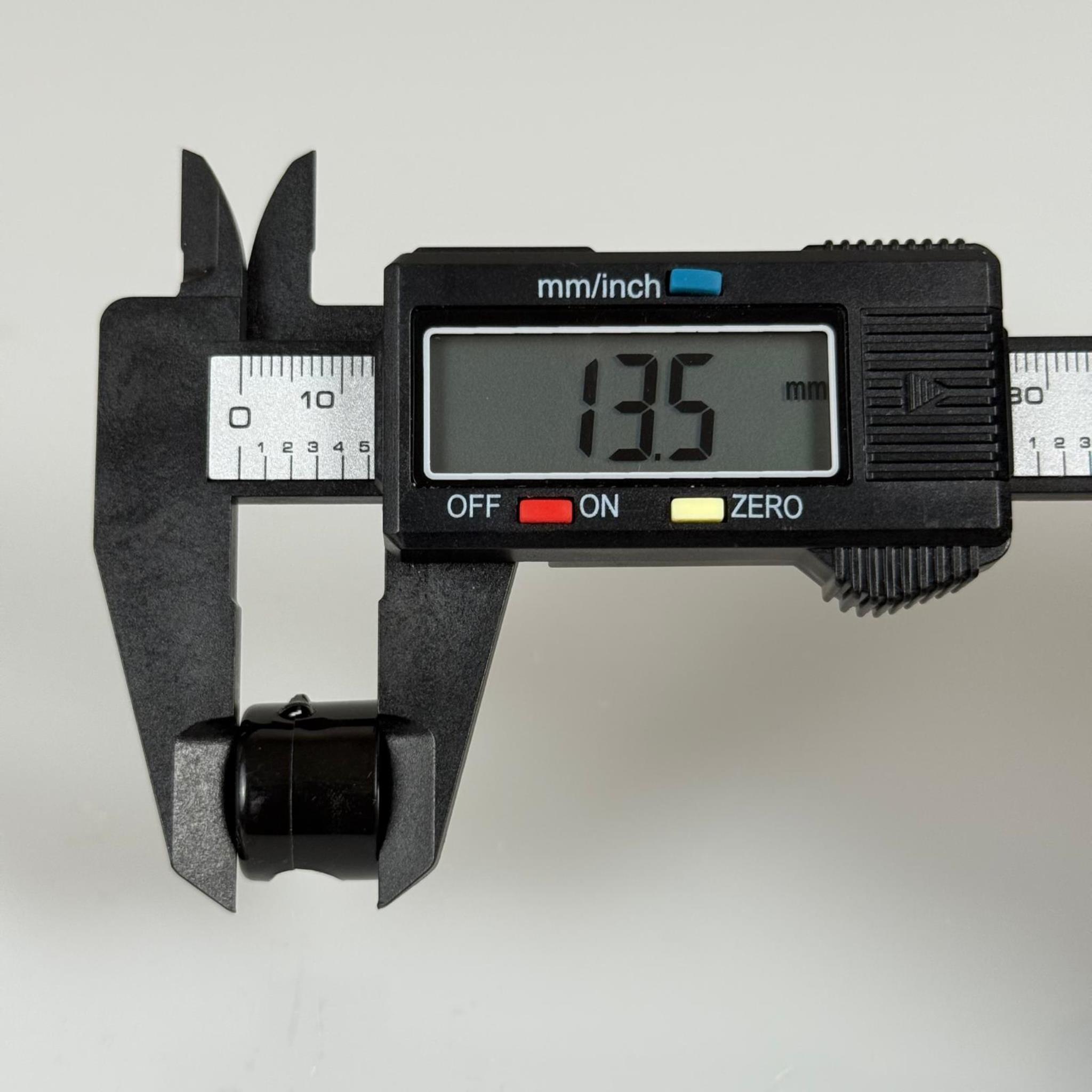 KOZMETİK İÇİN SİYAH BOŞ KREM TÜPÜ FLİPTOP KAPAKLI - 10 ML - MERHEM TÜPÜ - PLASTİK MANÜEL DOLDURULABİLİR BOŞ TÜP - LİPGLOSS TÜP - DUDAK PARLATICISI TÜPÜ - BAL DOLUMU İÇİN PLASTİK TÜP