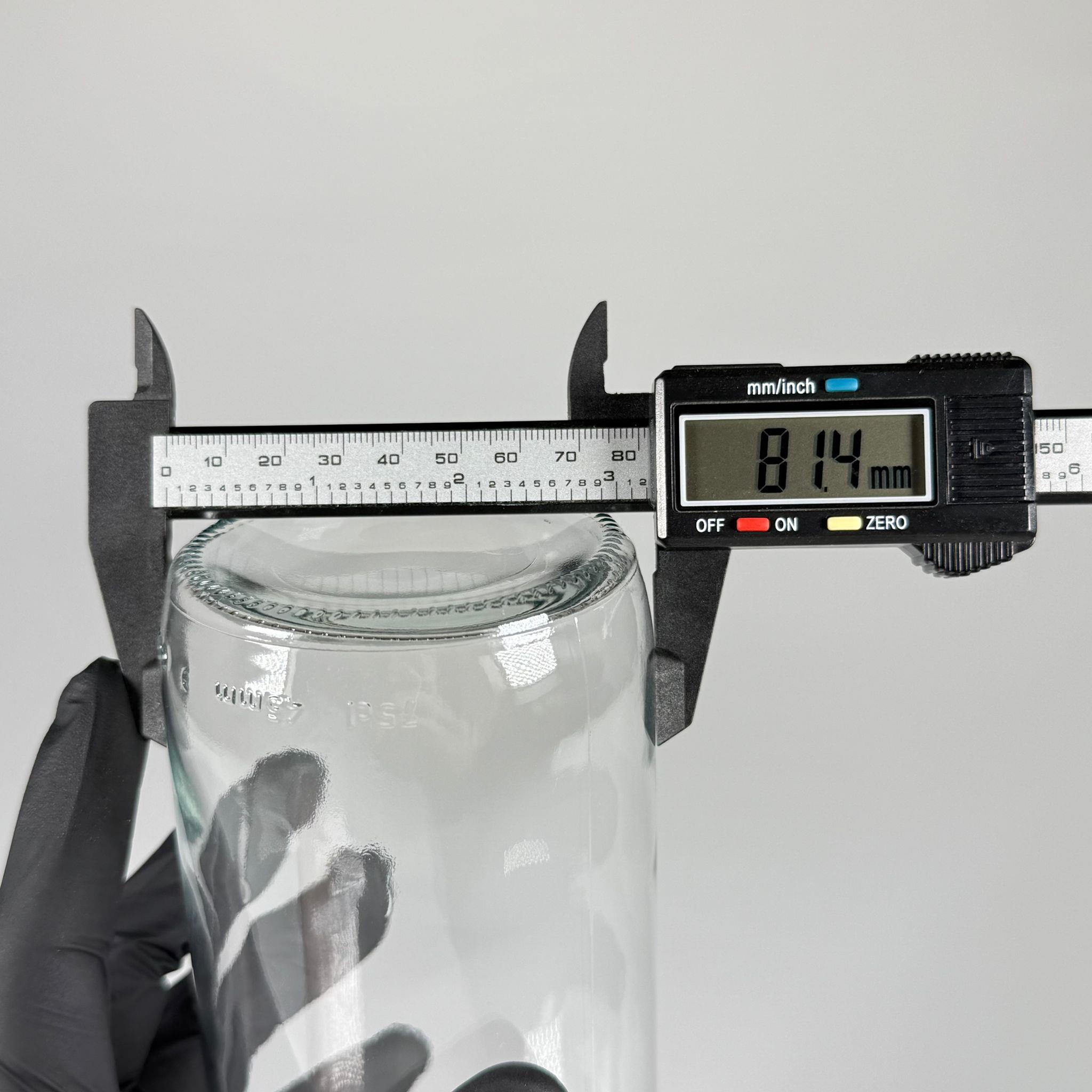 750 ML LÜKS CAM SU ŞİŞESİ - 750 CC BOŞ CAM SU ŞİŞELERİ - SİYAH ALÜMİNYUM METAL KAPAKLI (ELLE AÇILIP KAPANABİLİR) - RESTORAN, CAFE, OTEL VS İÇİN PREMİUM CAM ŞİŞE