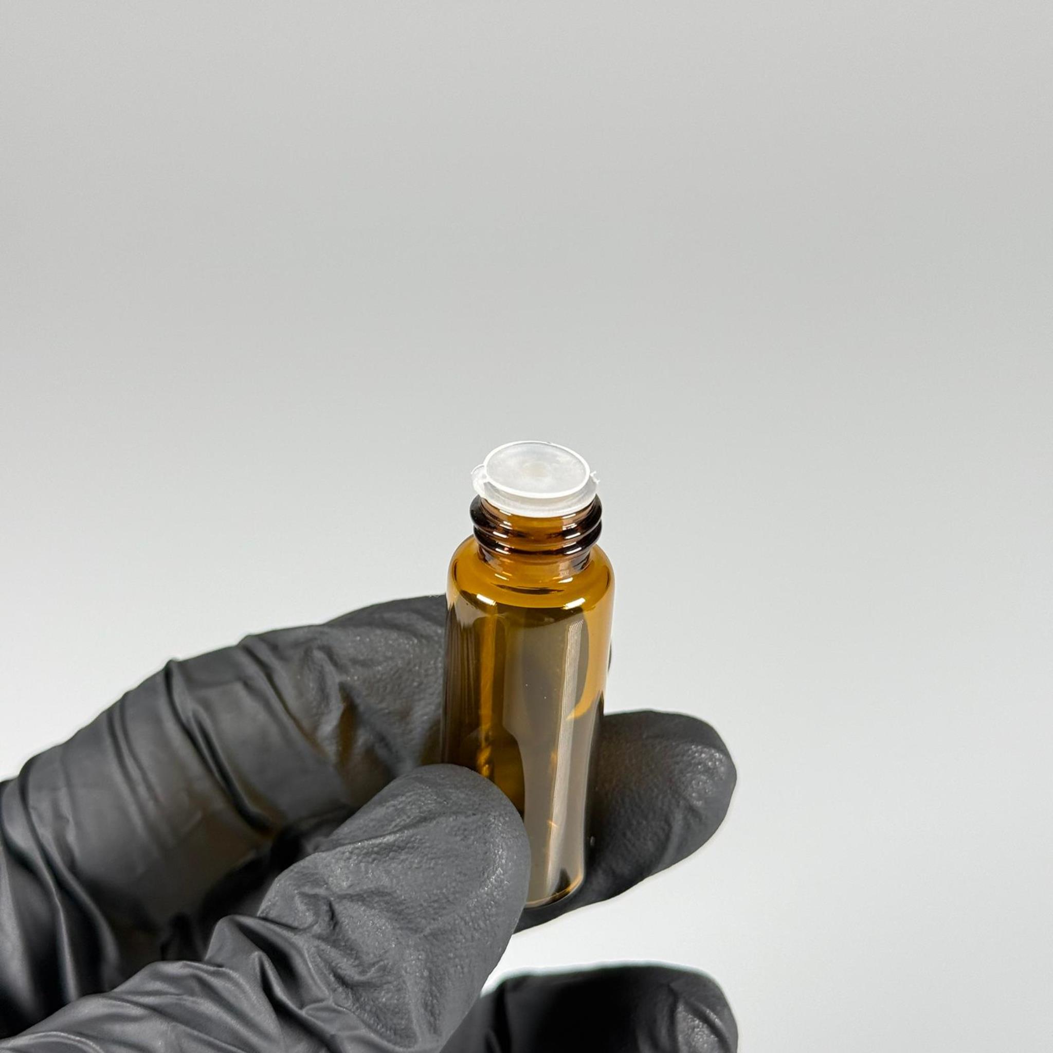 5 CC AMBER İNCE CAM ŞİŞE - BEYAZ KAPAKLI + İÇTEN DAMLALIKLI - 5 ML CAM ŞİŞE