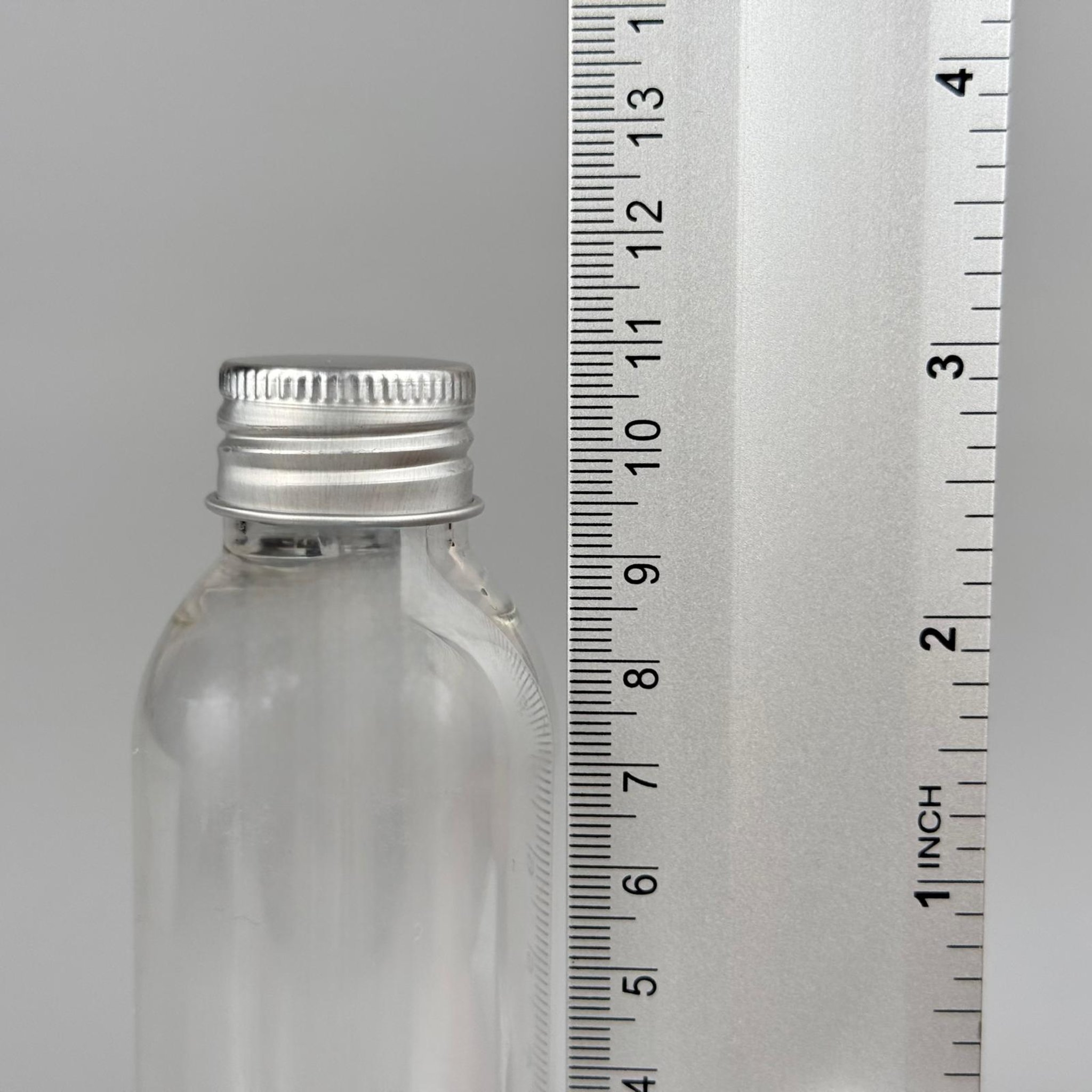 100 CC SİLİNDİR OVAL MODEL ŞEFFAF SERT PET ŞİŞE (24 AĞIZ) + KÖPÜK CONTALI GÜMÜŞ METAL ALÜMİNYUM KAPAK TAKIM - 100 ML KAPAKLI KALIN PLASTİK ŞEFFAF ŞİŞELER