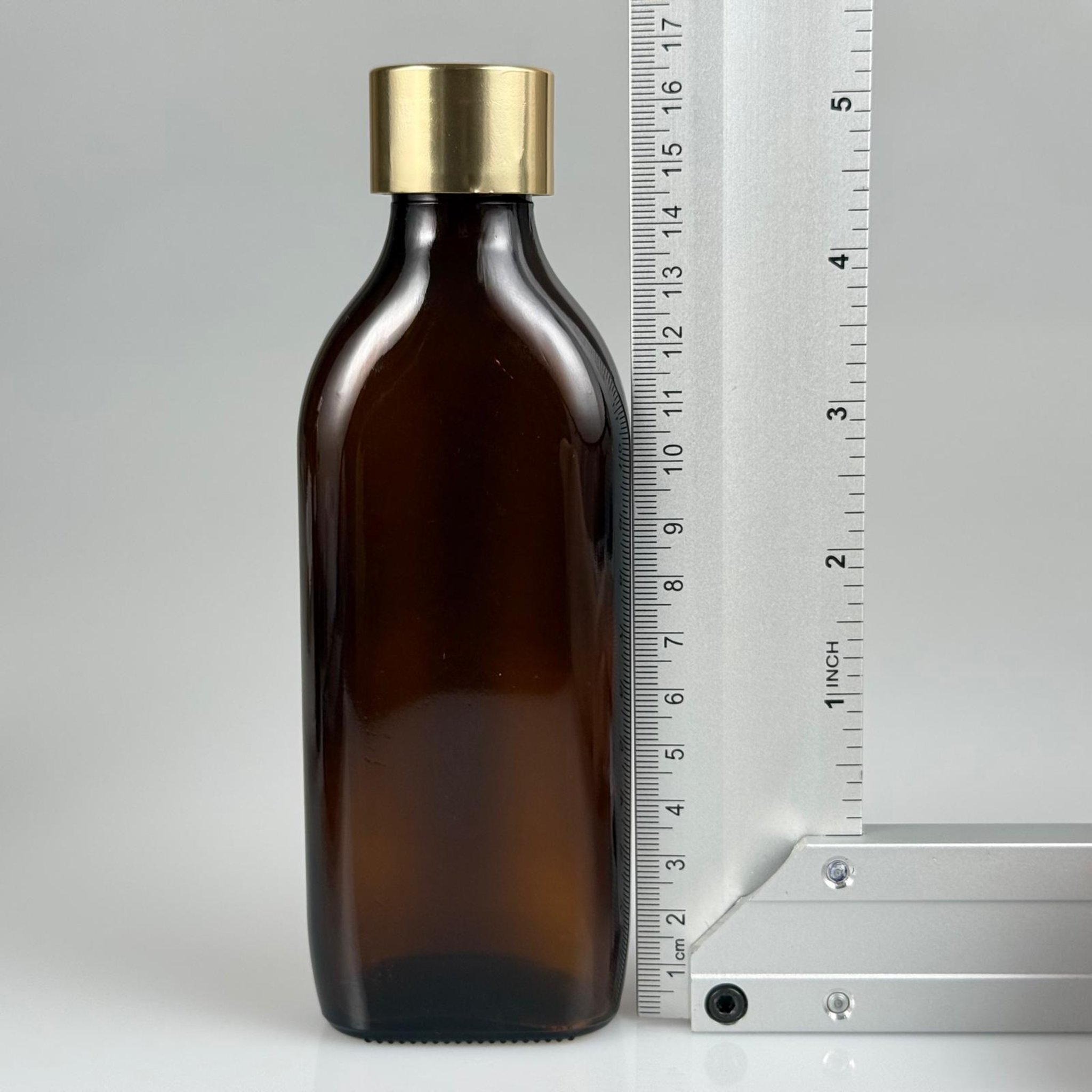 150 CC YASSI AMBER CAM ŞİŞE - ALÜMİNYUM KAPLAMALI GOLD KAPAKLI TAKIM - 150 ML KAHVERENGİ CAM ŞİŞE