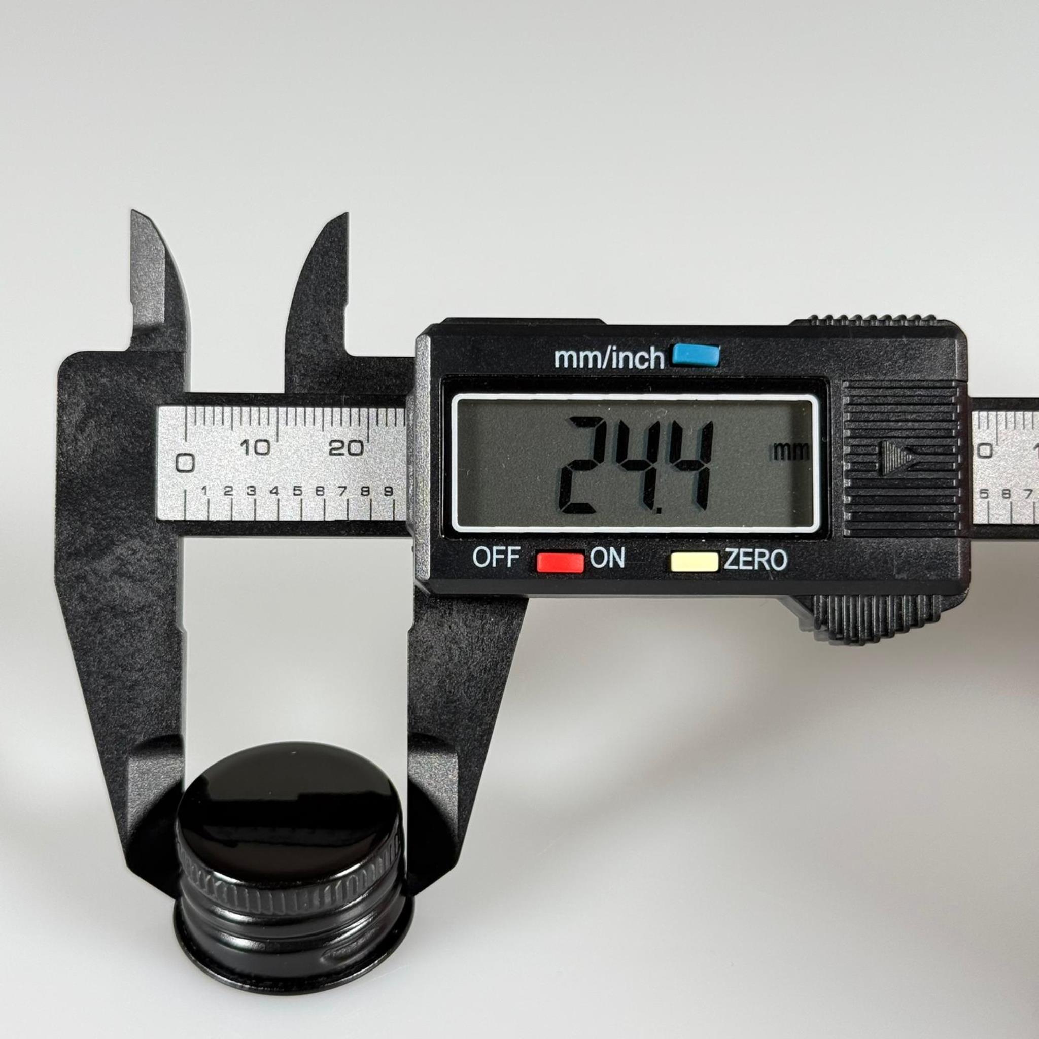 24 MM VİDALI METAL ALÜMİNYUM SİYAH KAPAK