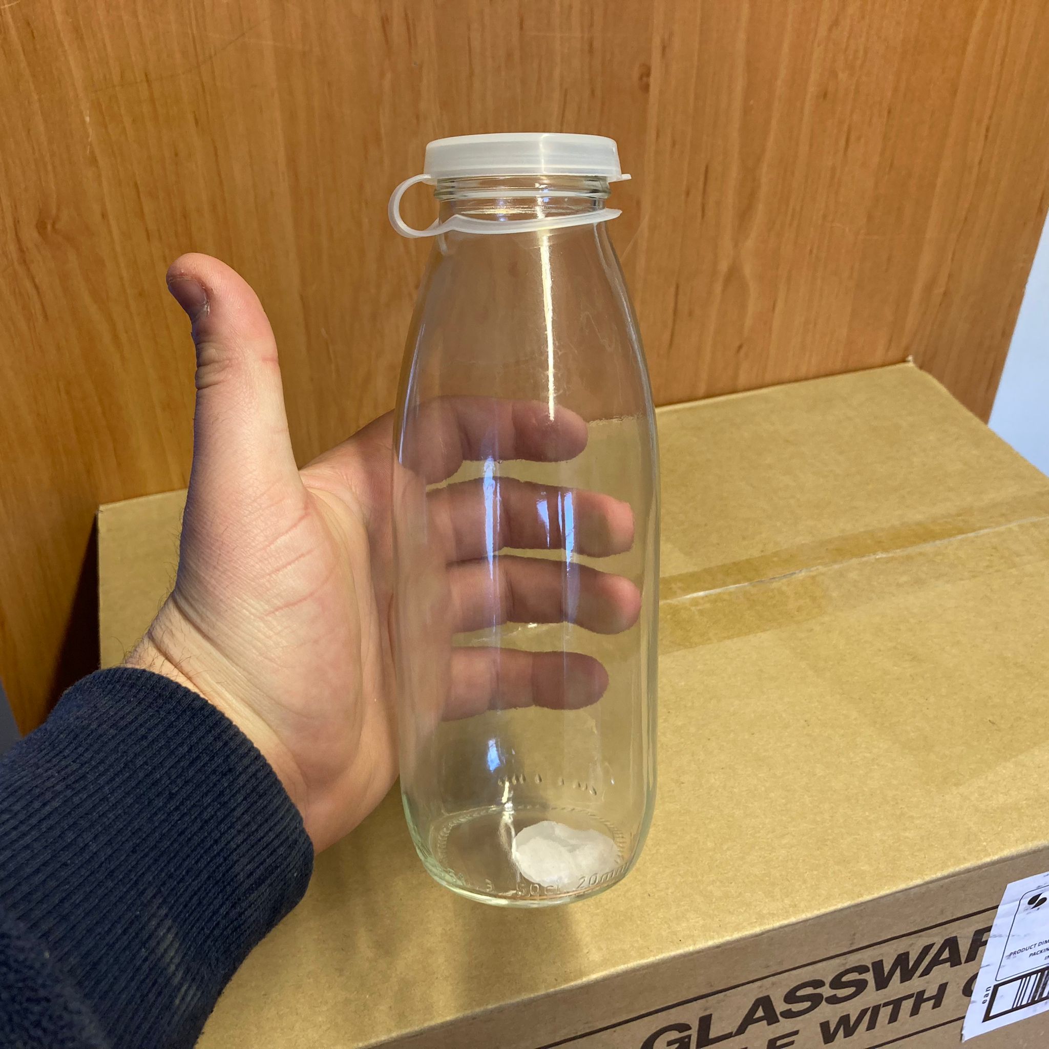 500 CC PAŞABAHÇE CAM AYRAN - SÜT ŞİŞESİ - PLASTİK KAPAKLI - 500 ML KAPAKLI CAM ŞİŞE PAŞABAHÇE - ŞİŞECAM ÜRÜN KODU: 133850
