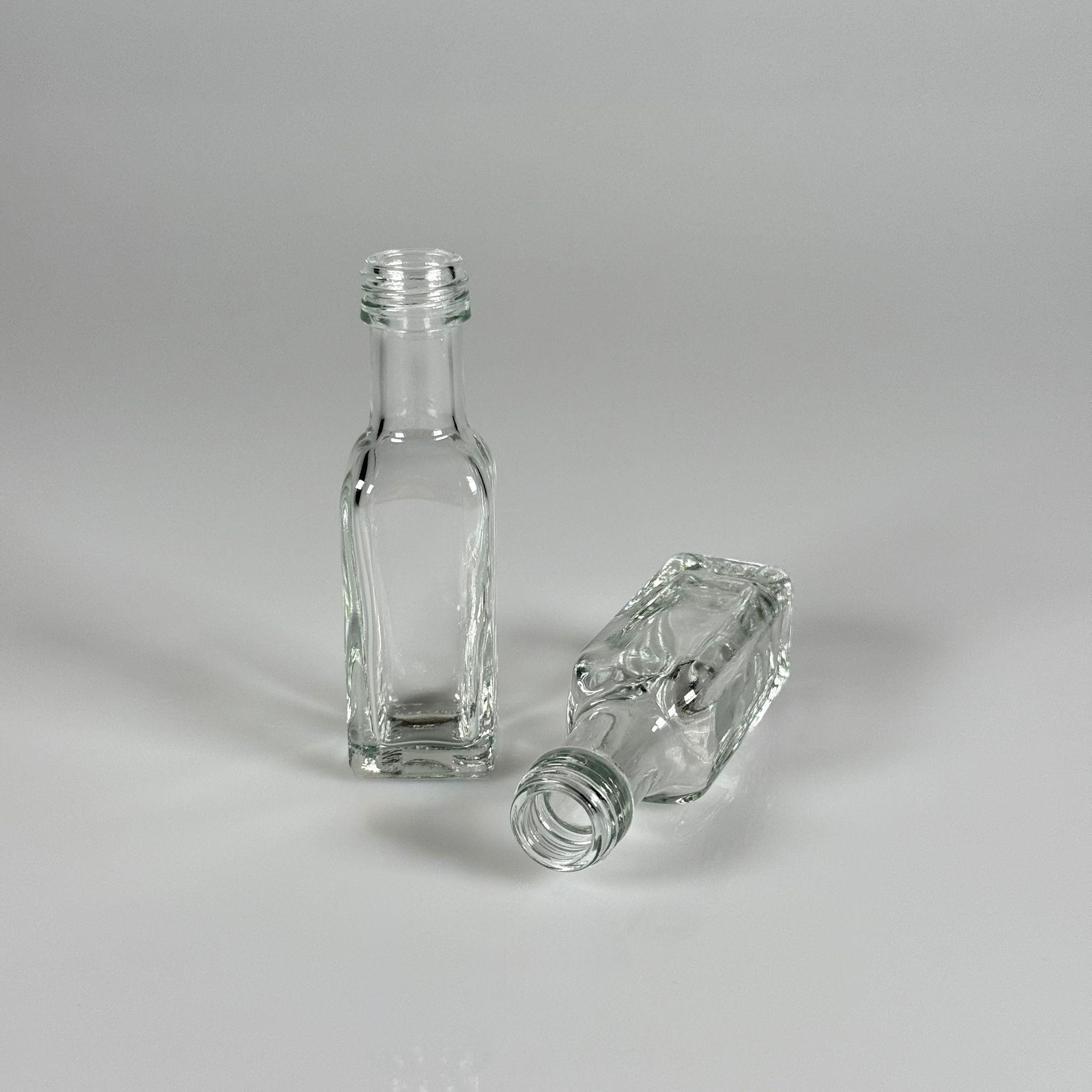 20 CC MARASKA KÖŞELİ CAM ŞİŞE KAPAKSIZ (18 AĞIZ) - 20 ml kare cam şişe